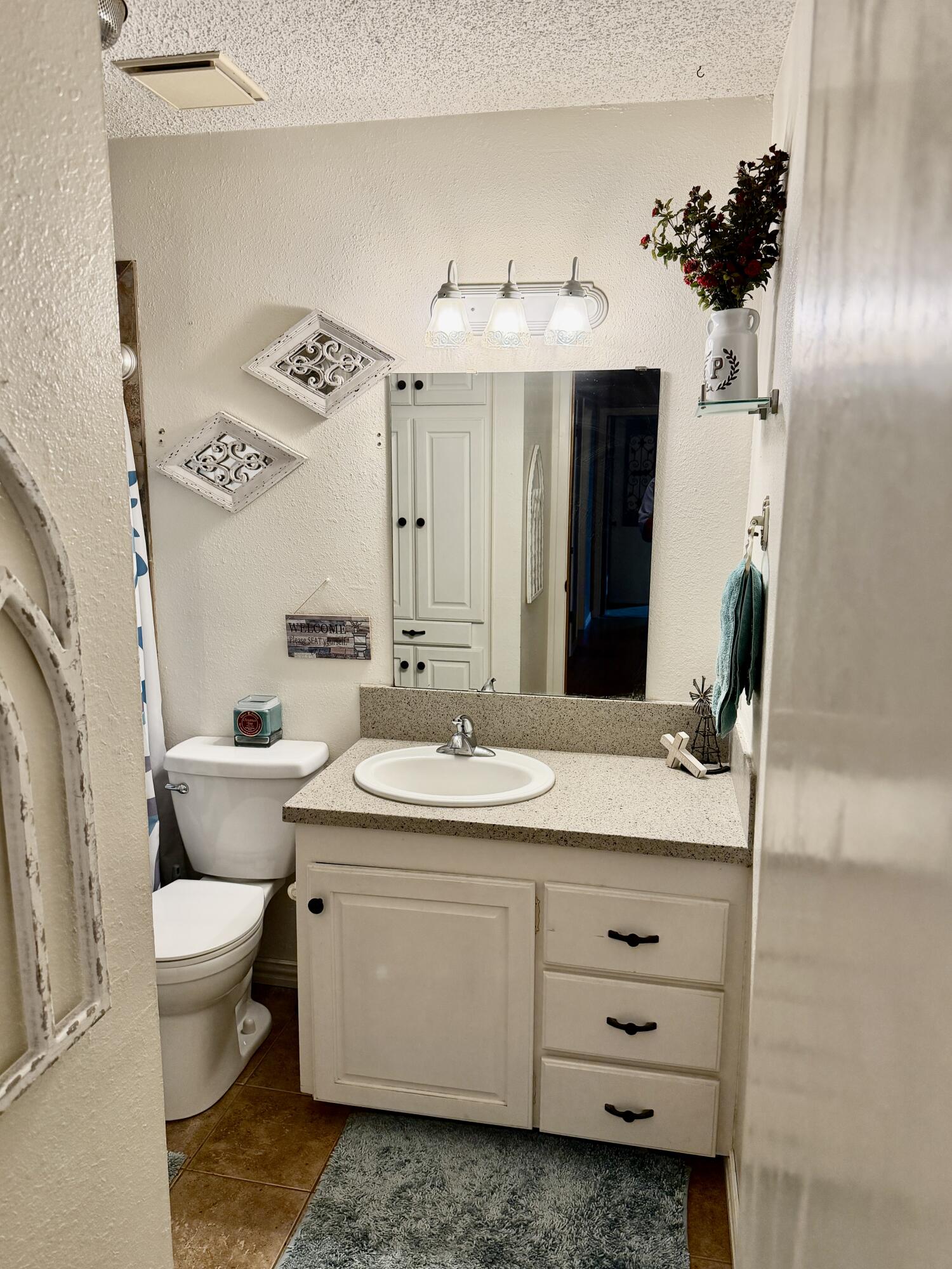 349 W 34th Street Property Photo 12