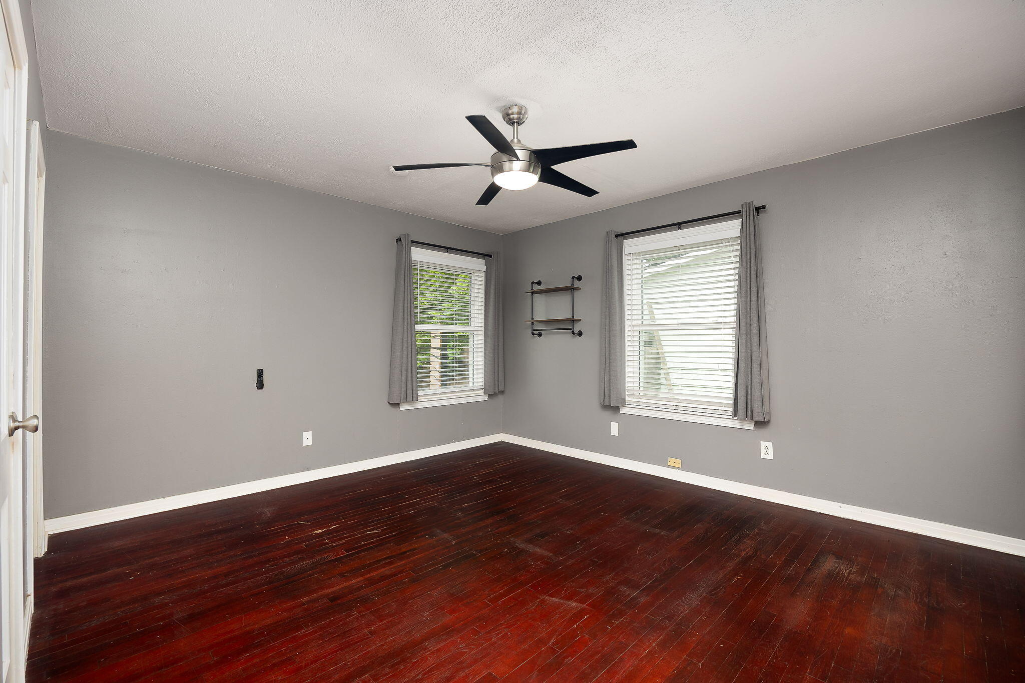 2520 Yale Avenue Property Photo 15