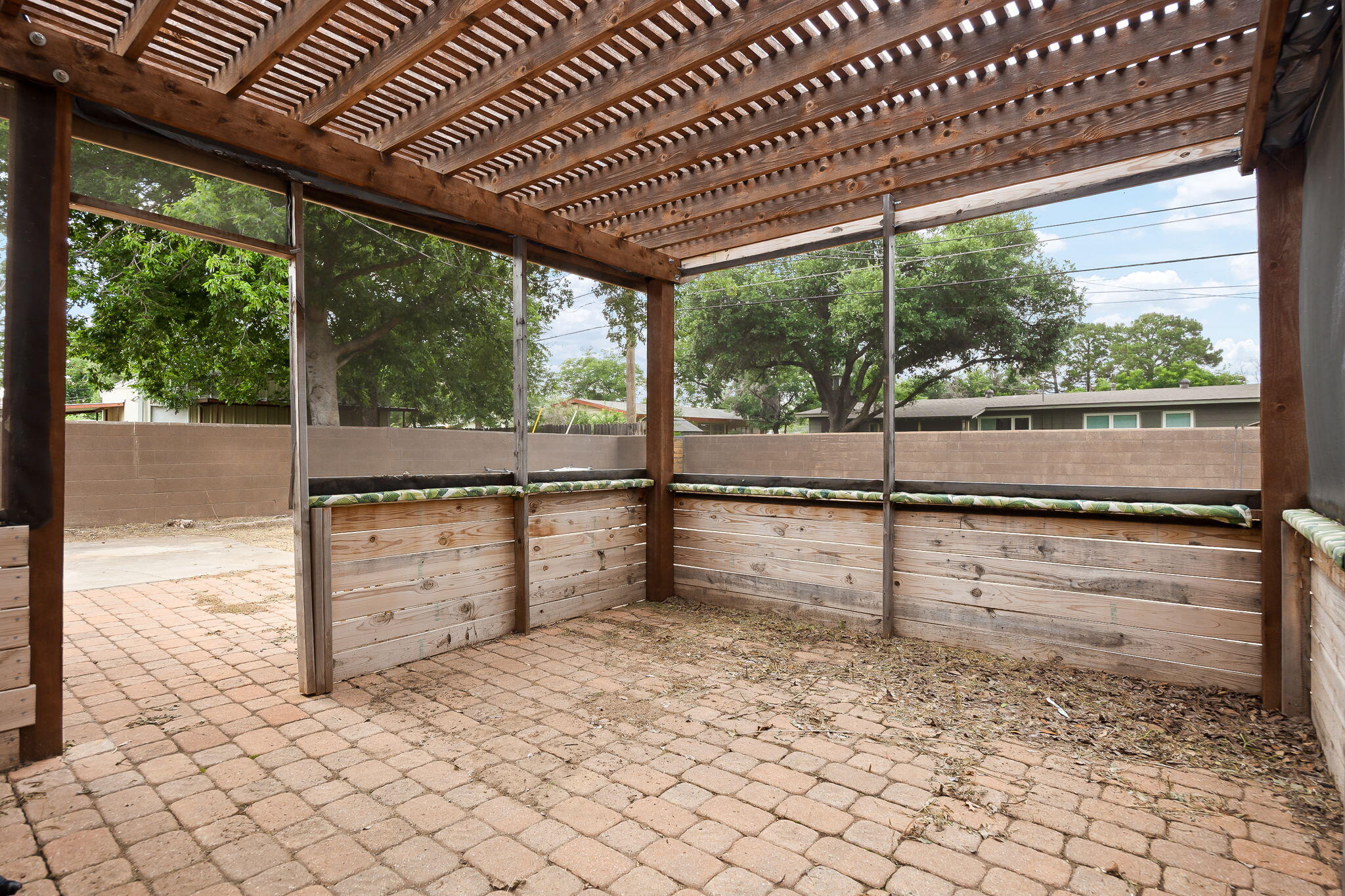 2520 Yale Avenue Property Photo 18