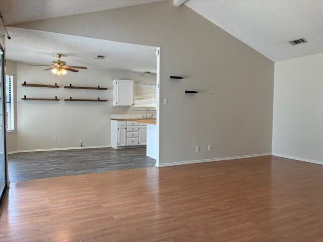 2718 Regent Boulevard Property Photo 7