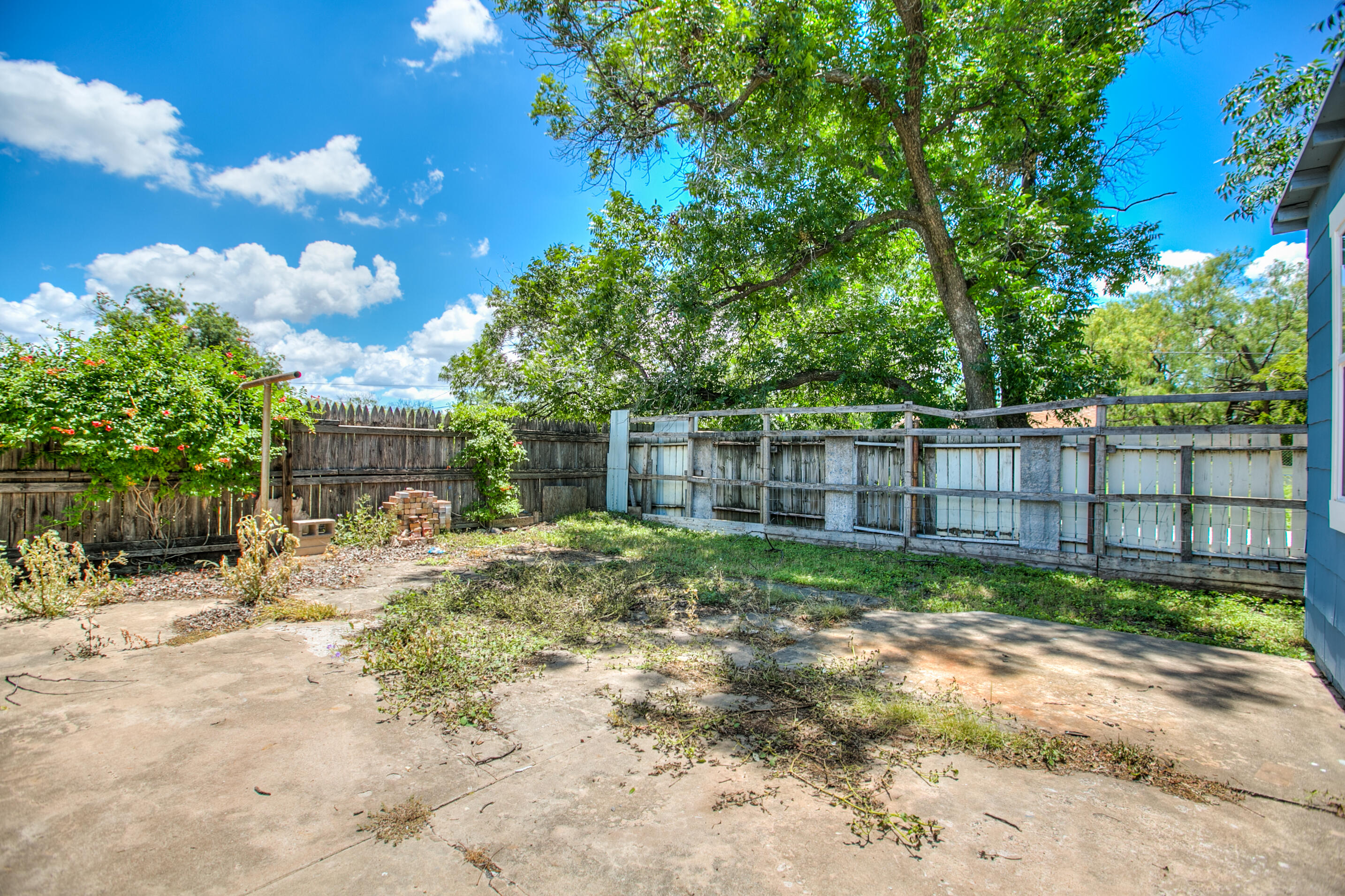 224 N Browning Street Property Photo 27