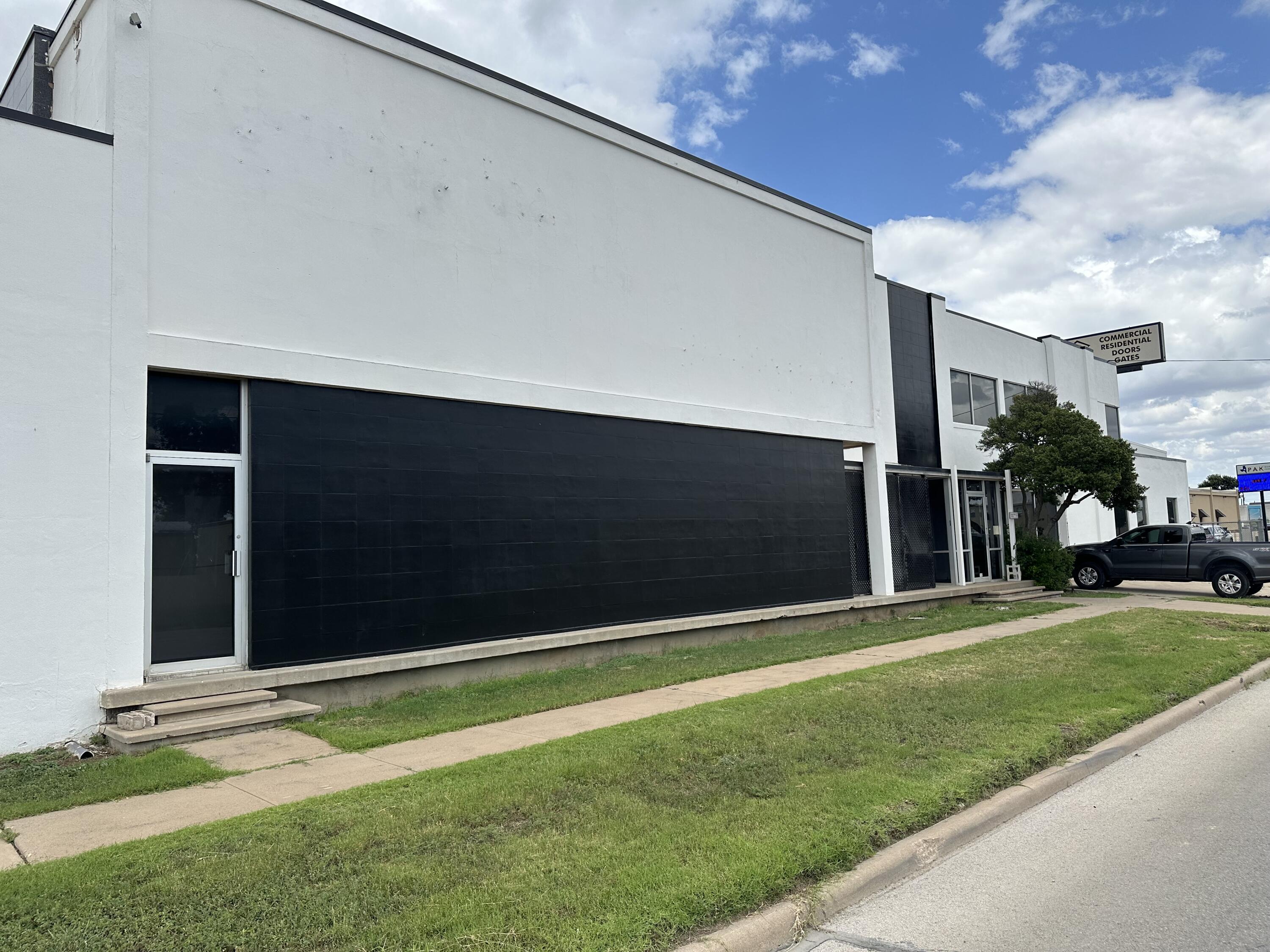 332 Pulliam Street Property Photo 1