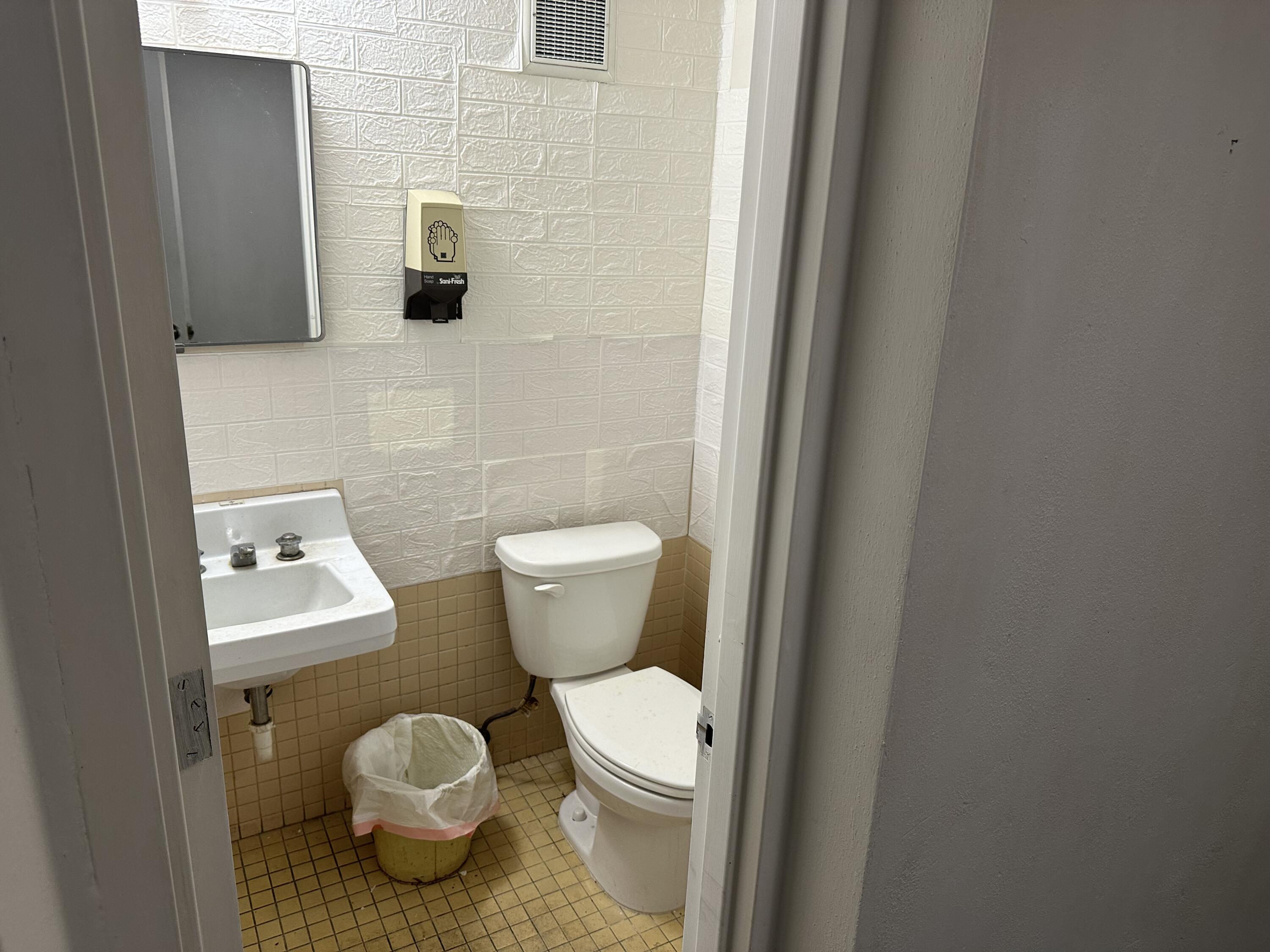 332 Pulliam Street Property Photo 16