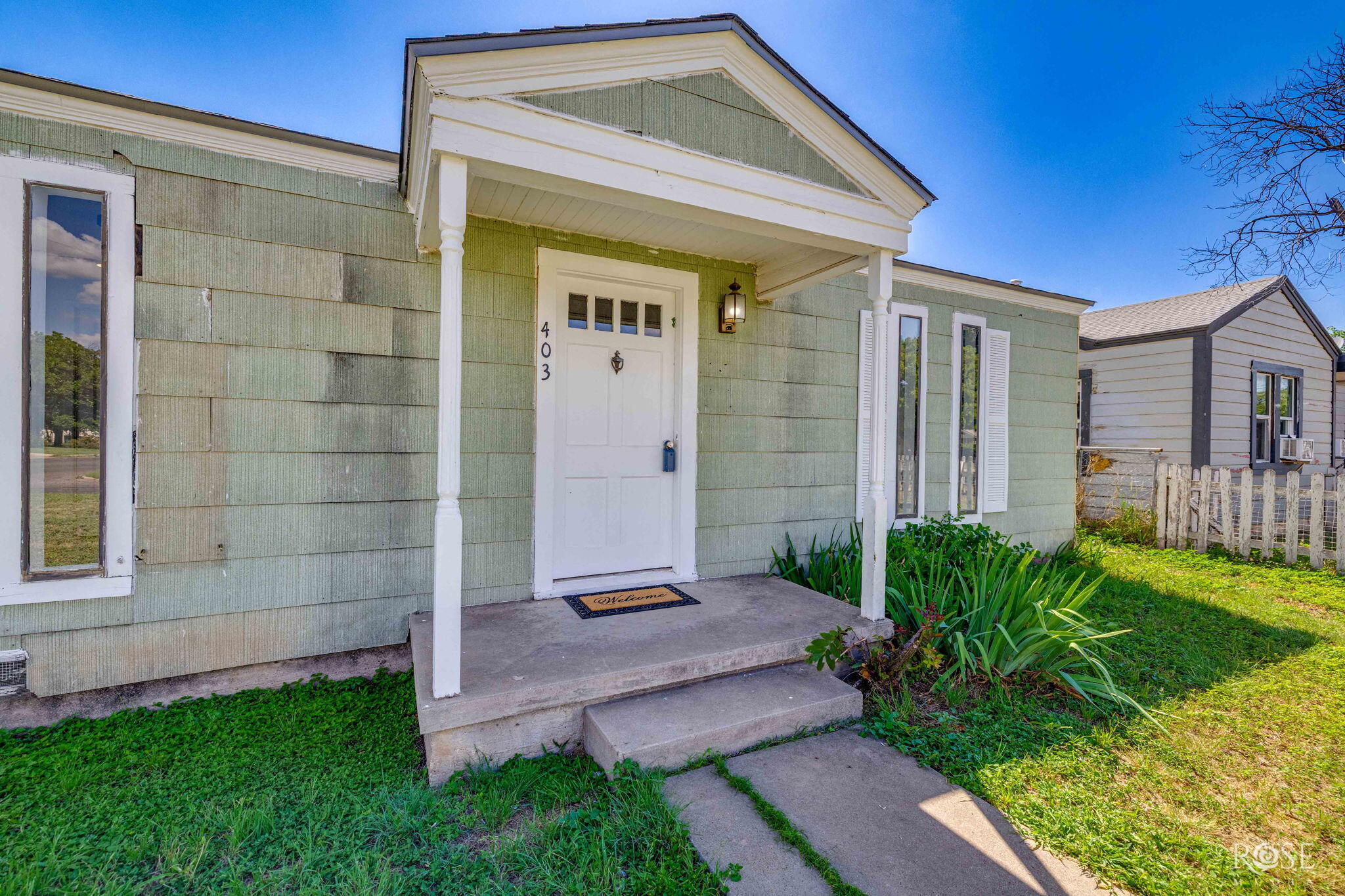 403 Angelo Boulevard Property Photo 3
