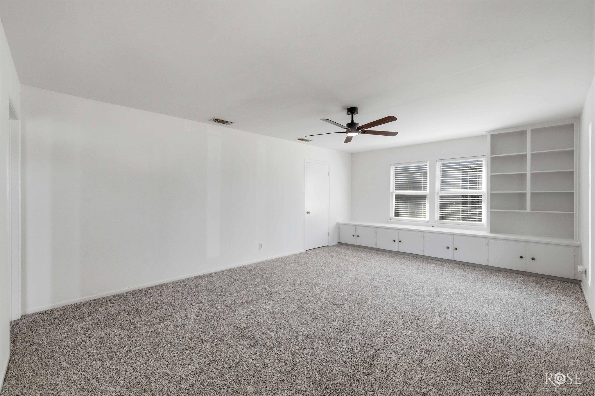 403 Angelo Boulevard Property Photo 4