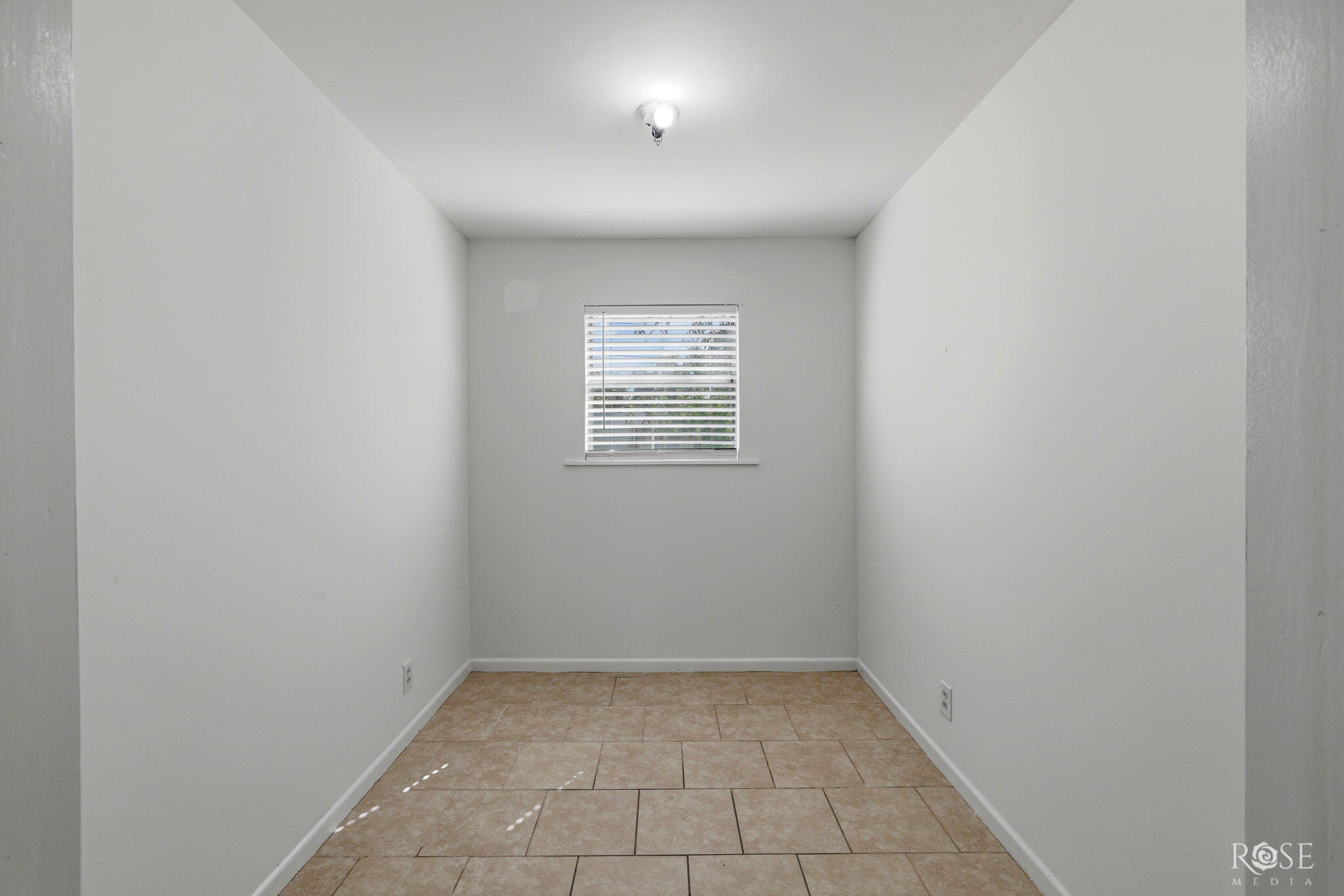 403 Angelo Boulevard Property Photo 13