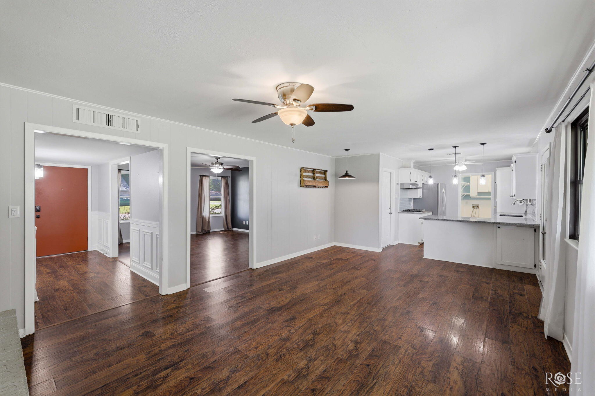 3610 S Oxford Drive Property Photo 11