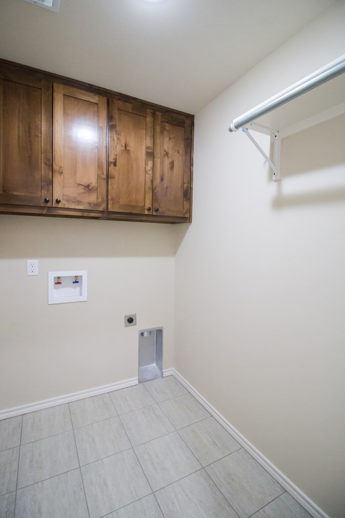 5405 Coral Way Property Photo 2