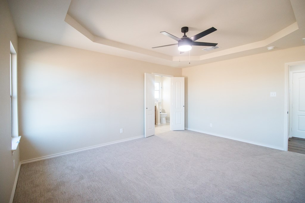 5405 Coral Way Property Photo 4