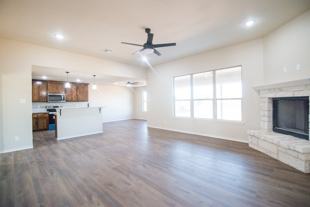 5405 Coral Way Property Photo 10