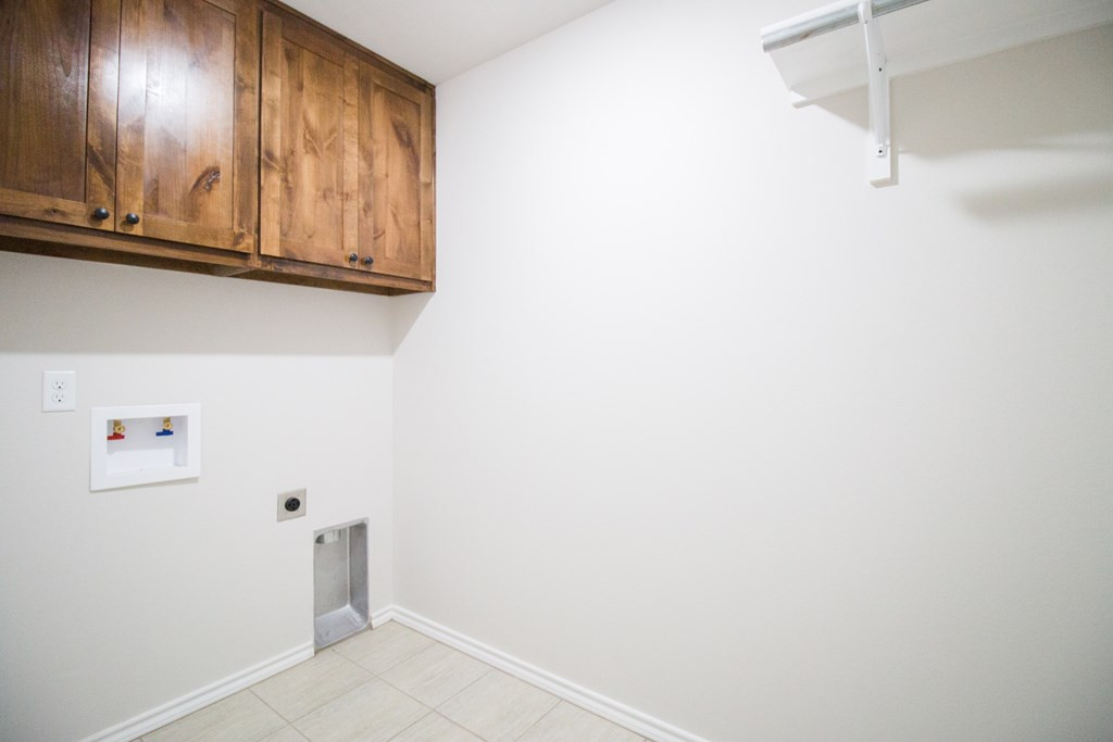 5409 Coral Way Property Photo 15