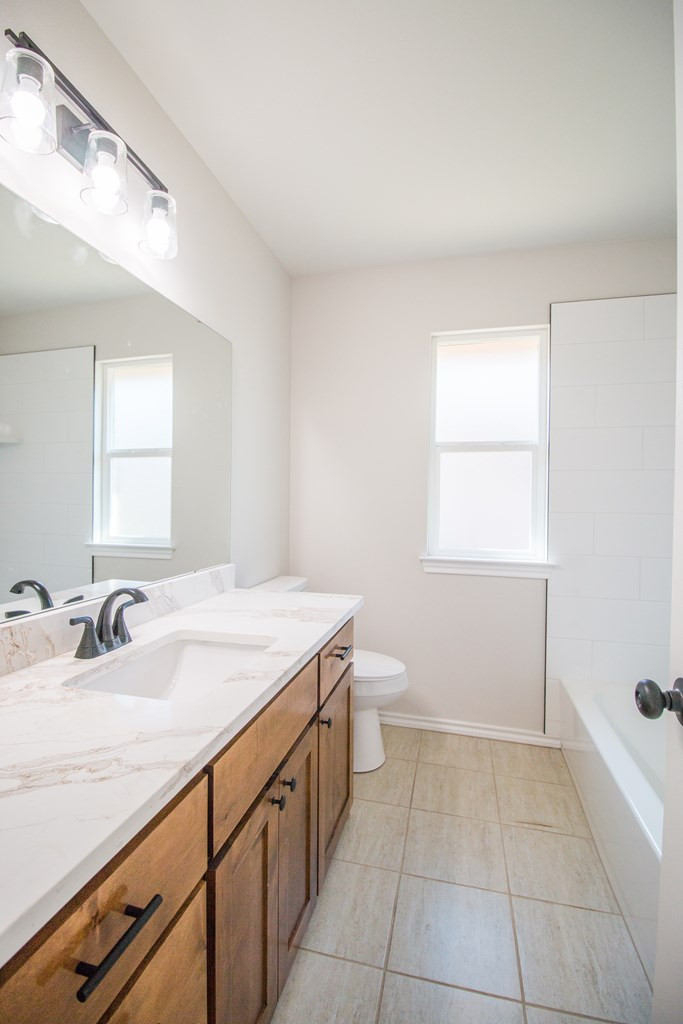 5409 Coral Way Property Photo 18