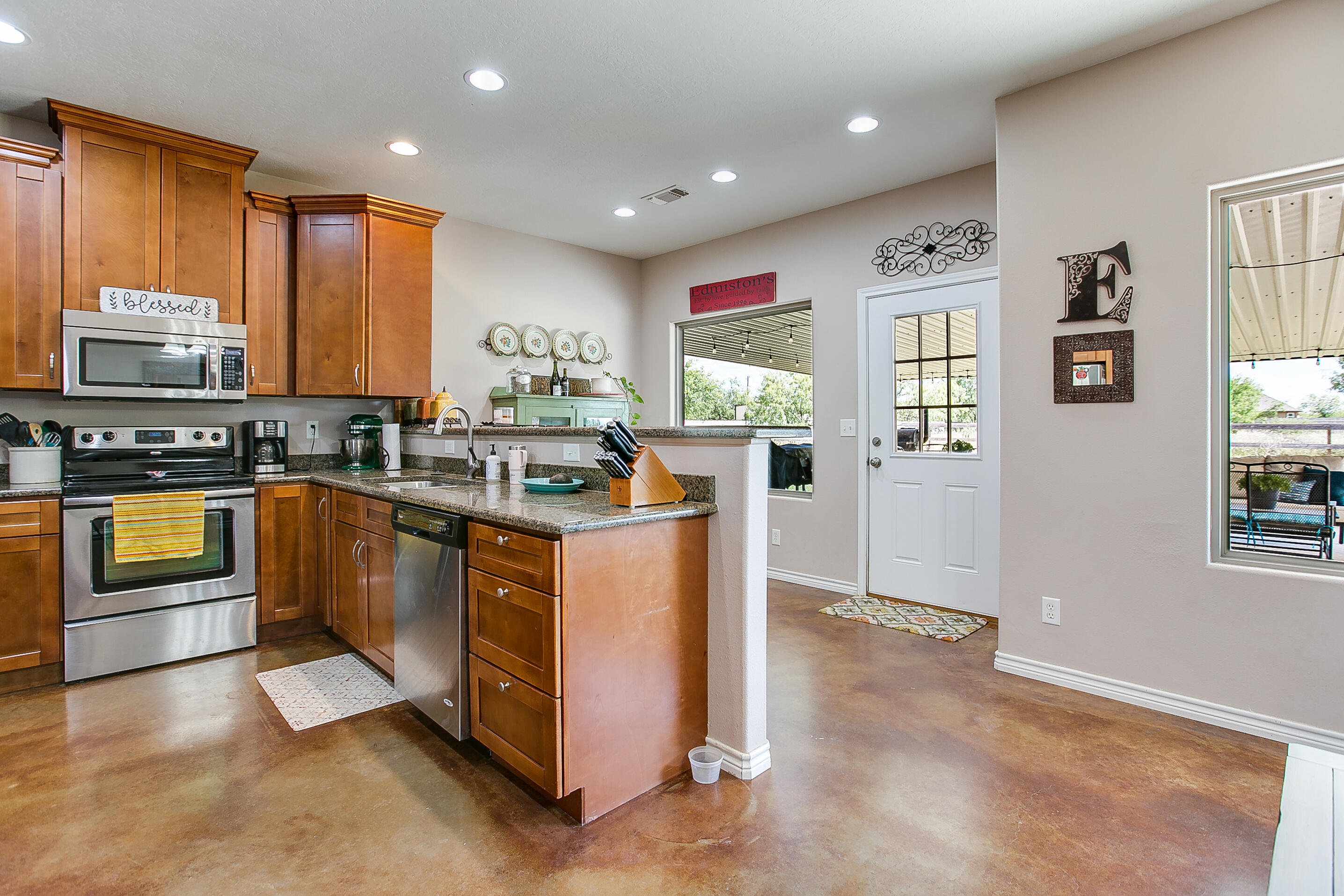 1487 Stone Meadow Lane Property Photo 11
