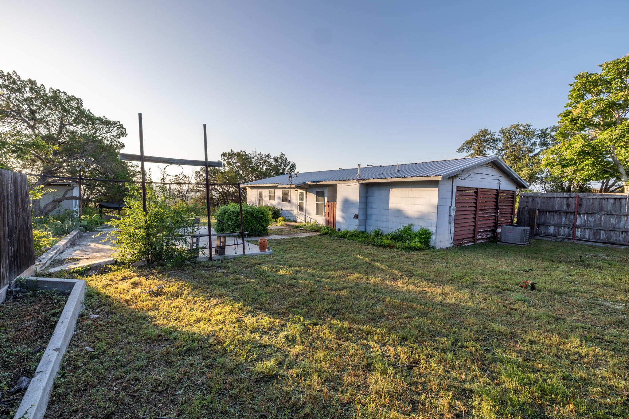 1208 Beall Street Property Photo 15