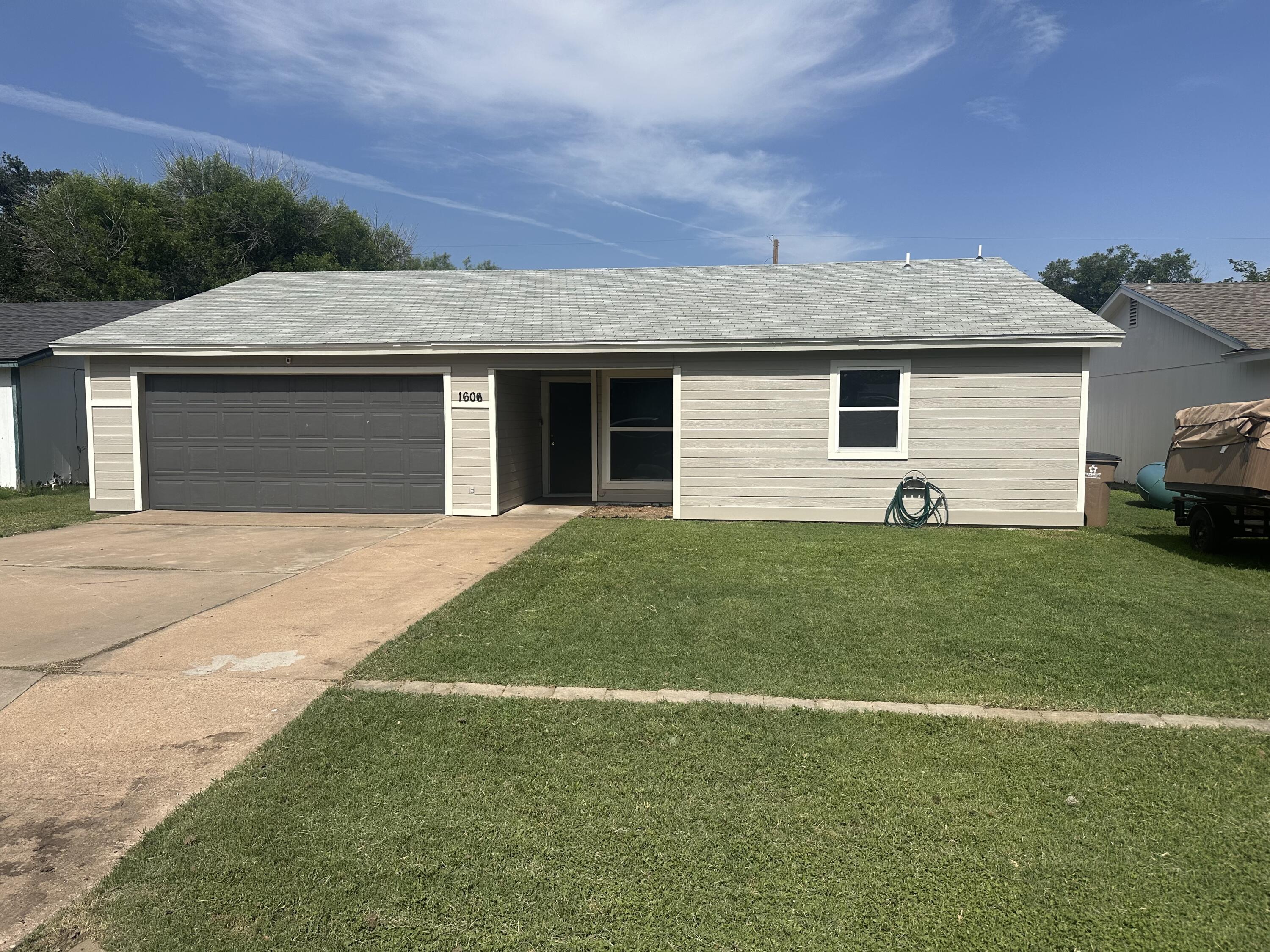 1606 Linda Lee Drive Property Photo 1