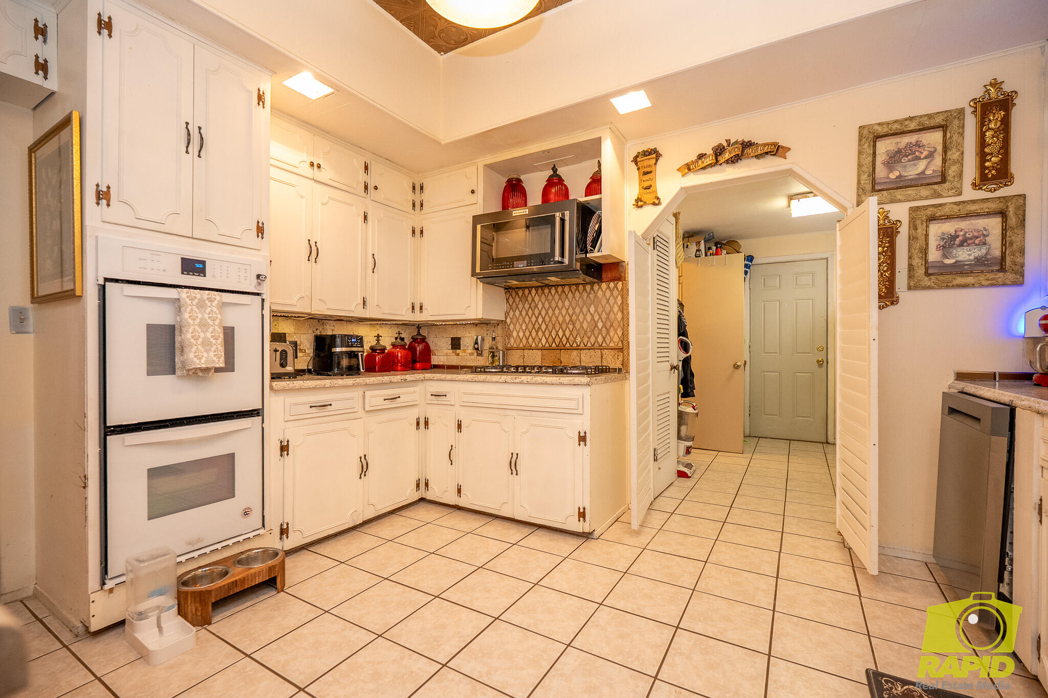 15 N Monroe Street Property Photo 10