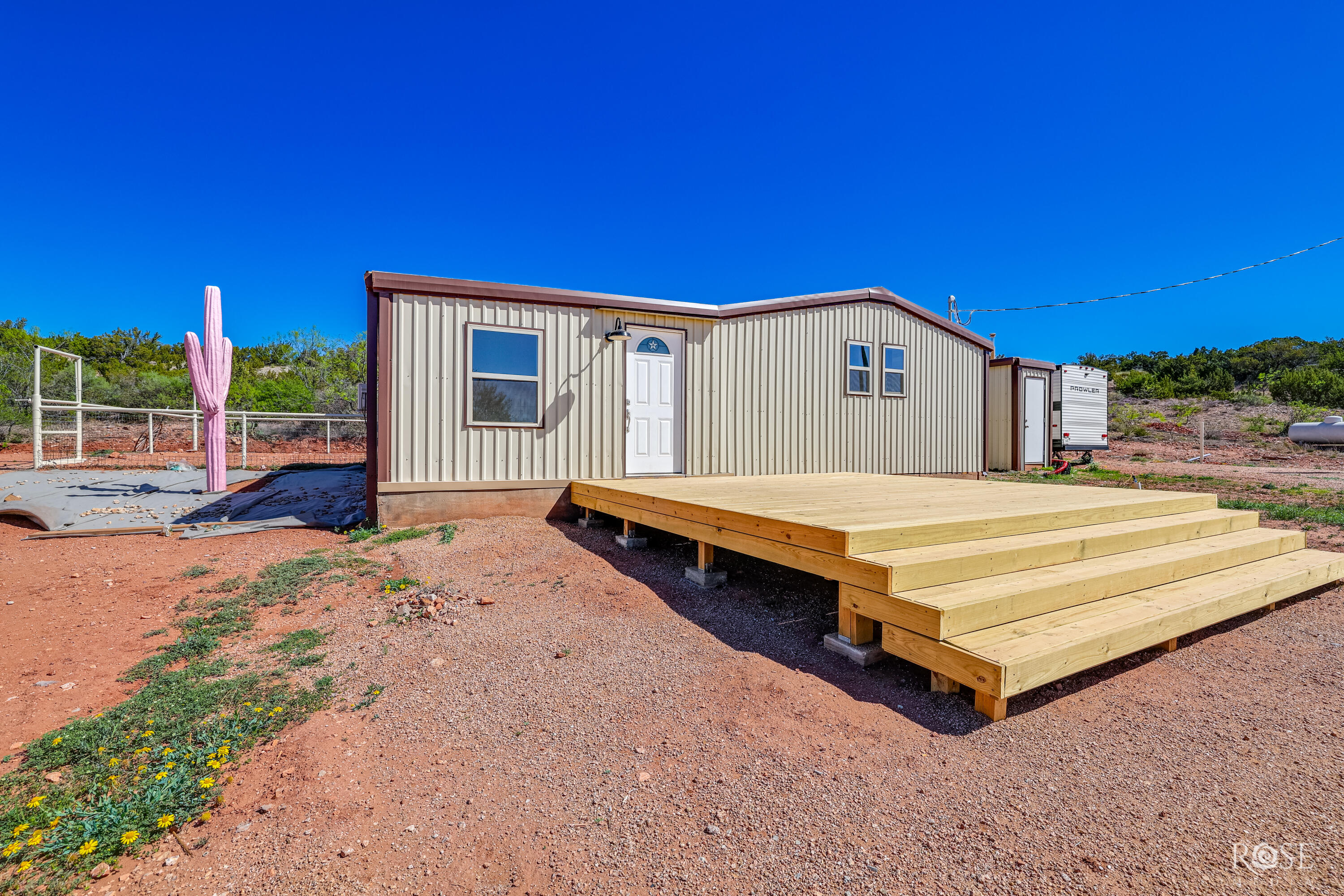 10261 N Us Highway 277 Property Photo 4
