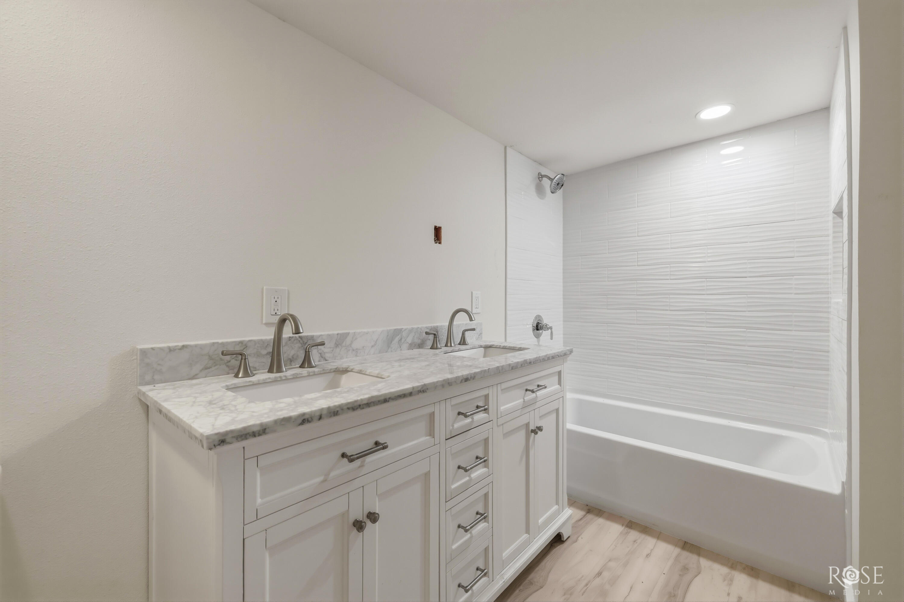 10261 N Us Highway 277 Property Photo 18