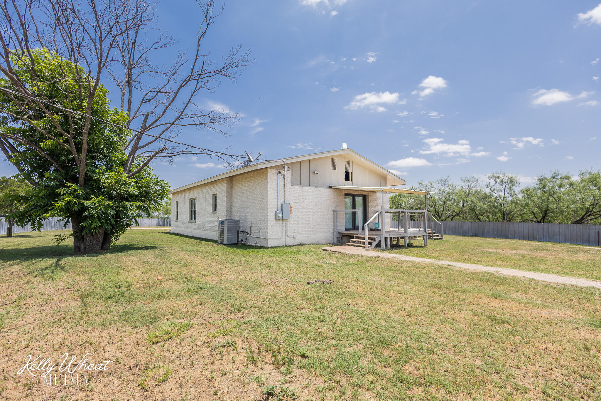 641 Bristow Road Property Photo 3