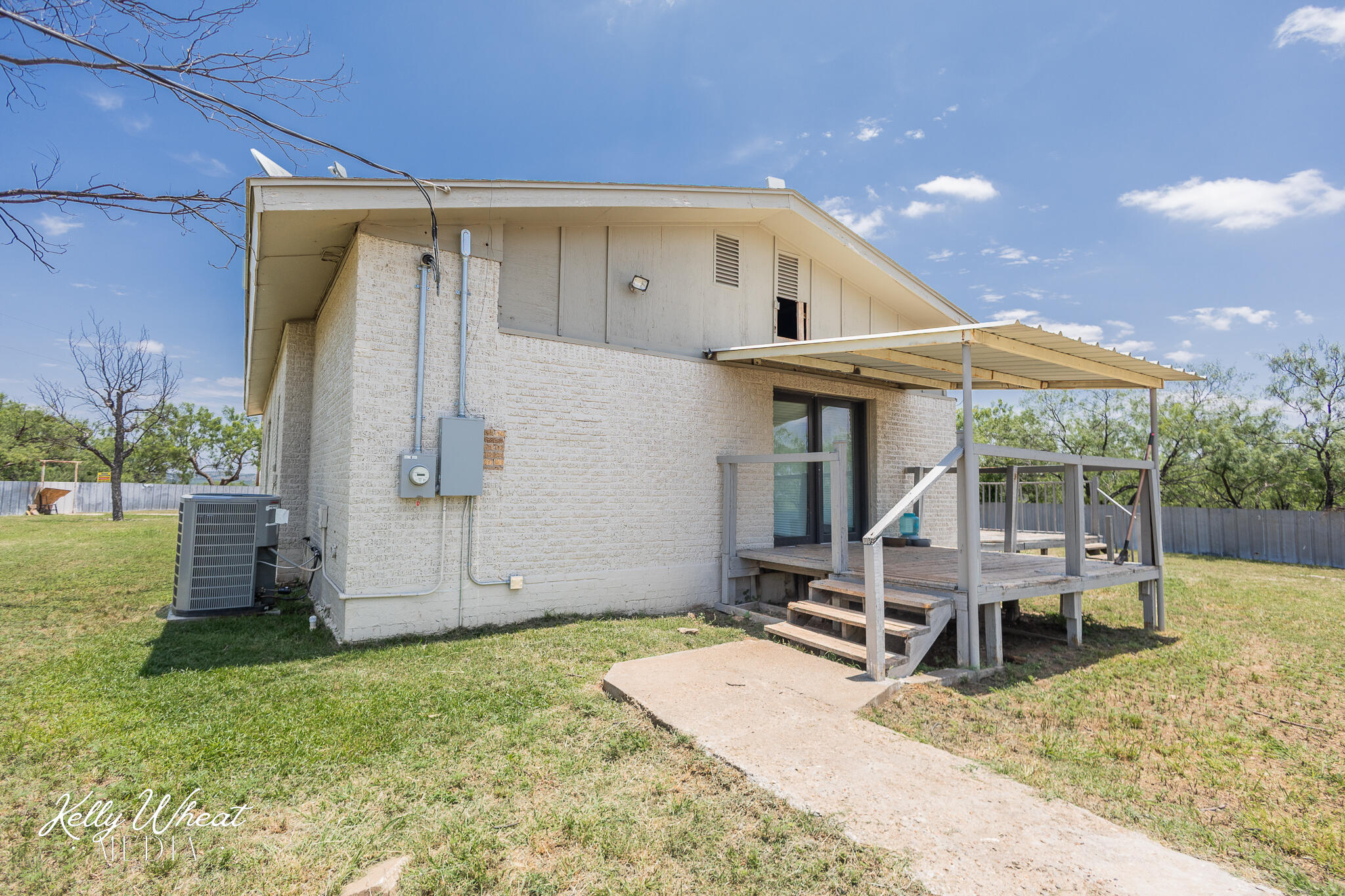 641 Bristow Road Property Photo 4