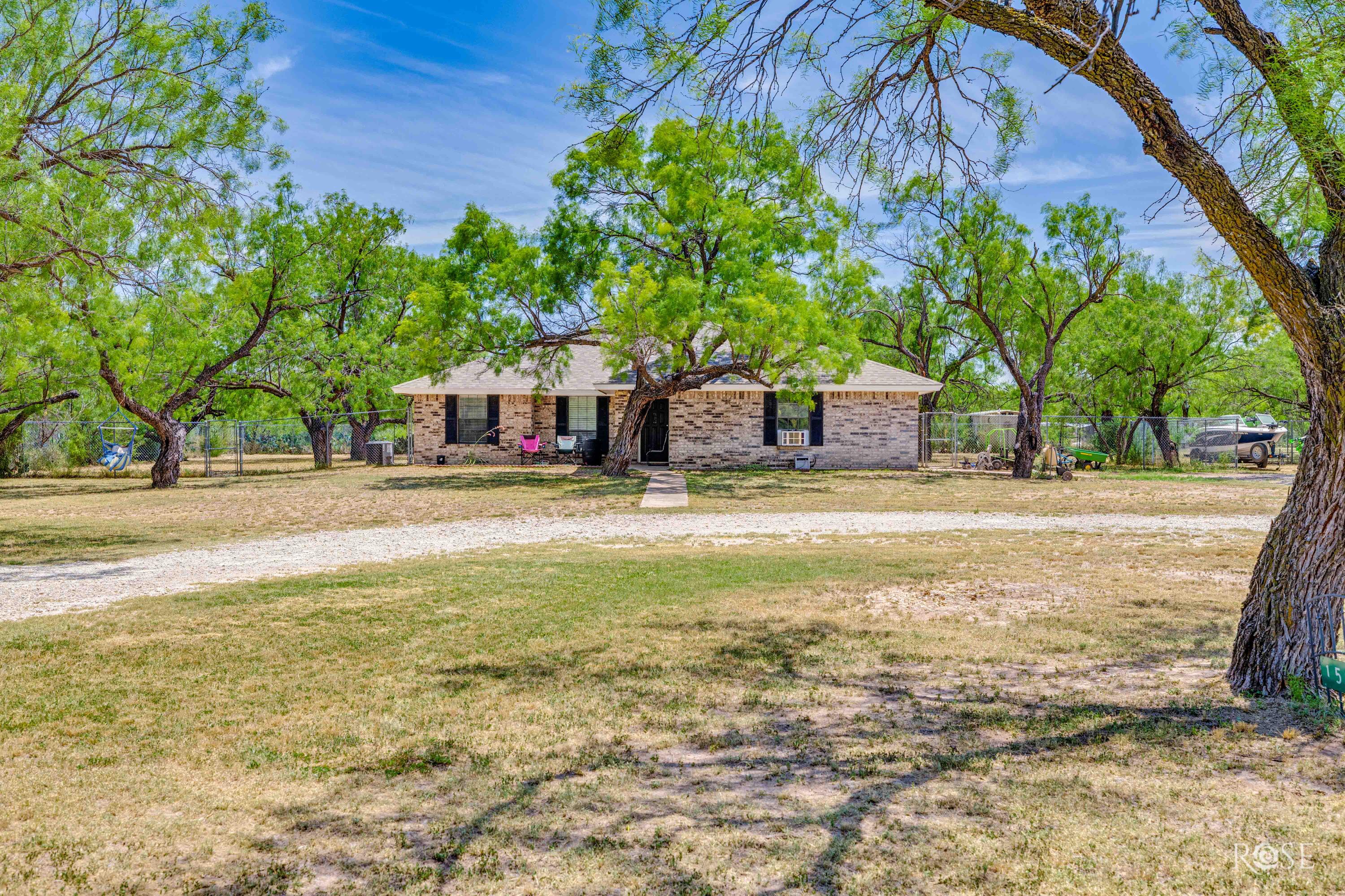 15977 Fitzgerald Drive Property Photo 1