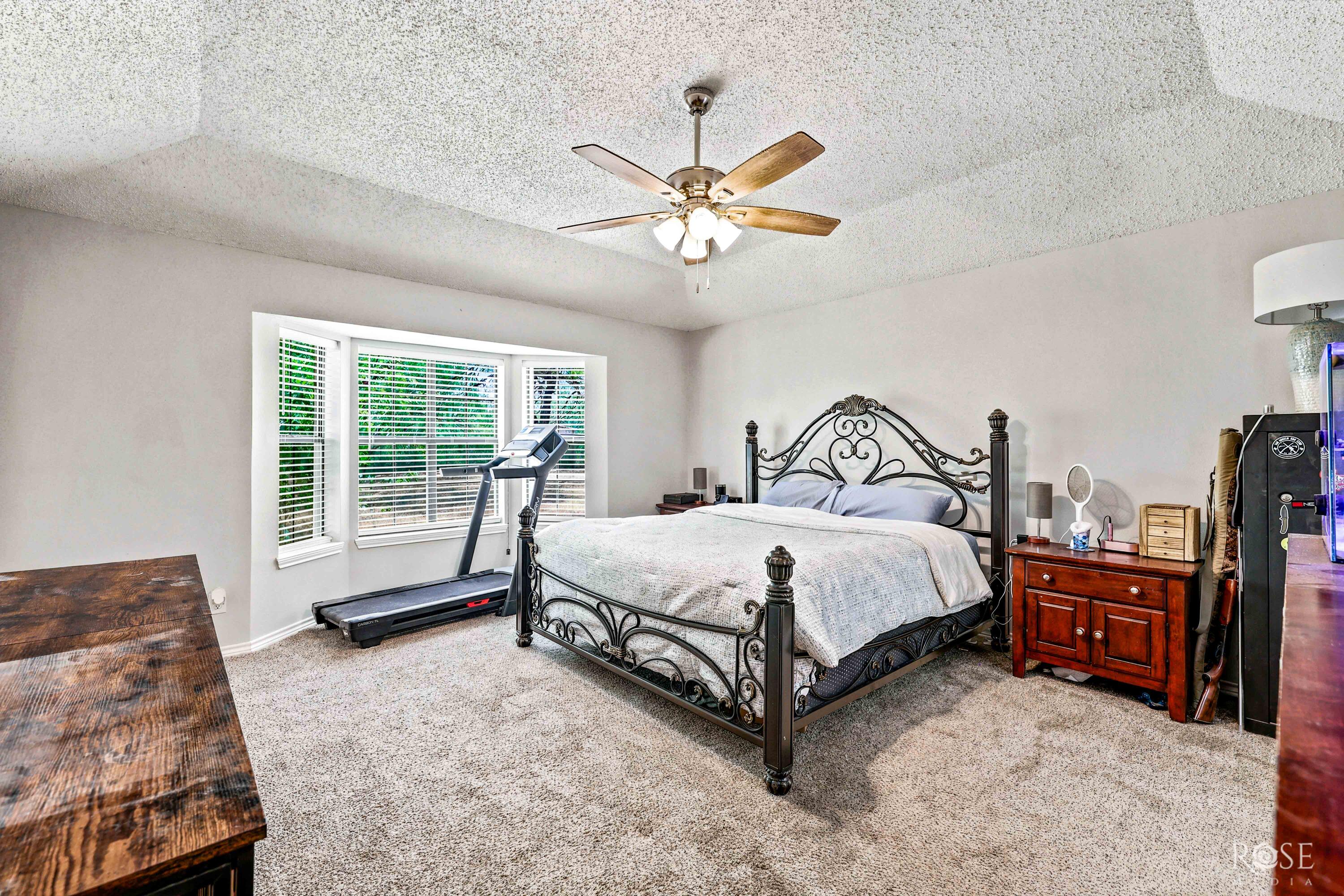 15977 Fitzgerald Drive Property Photo 17