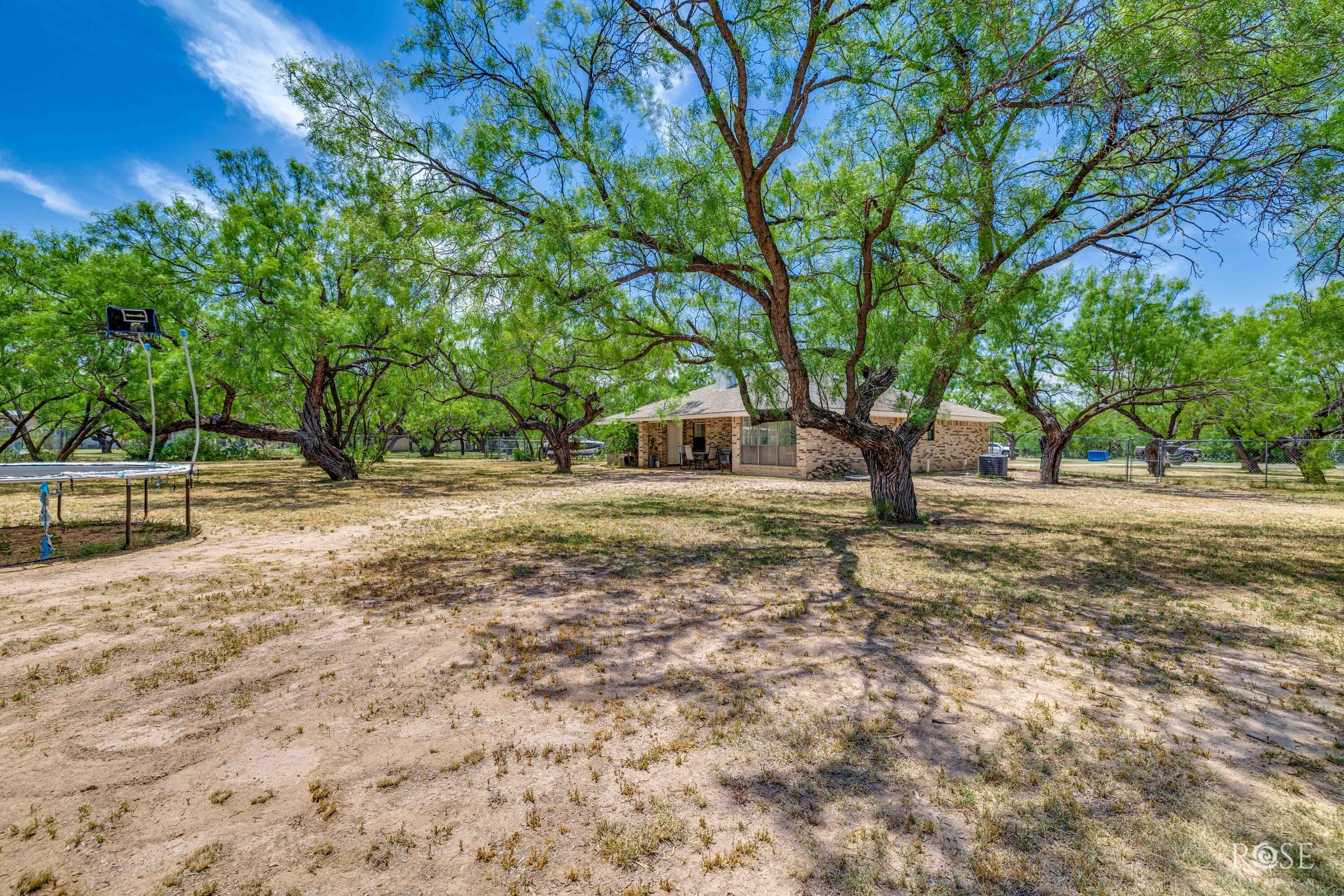 15977 Fitzgerald Drive Property Photo 29