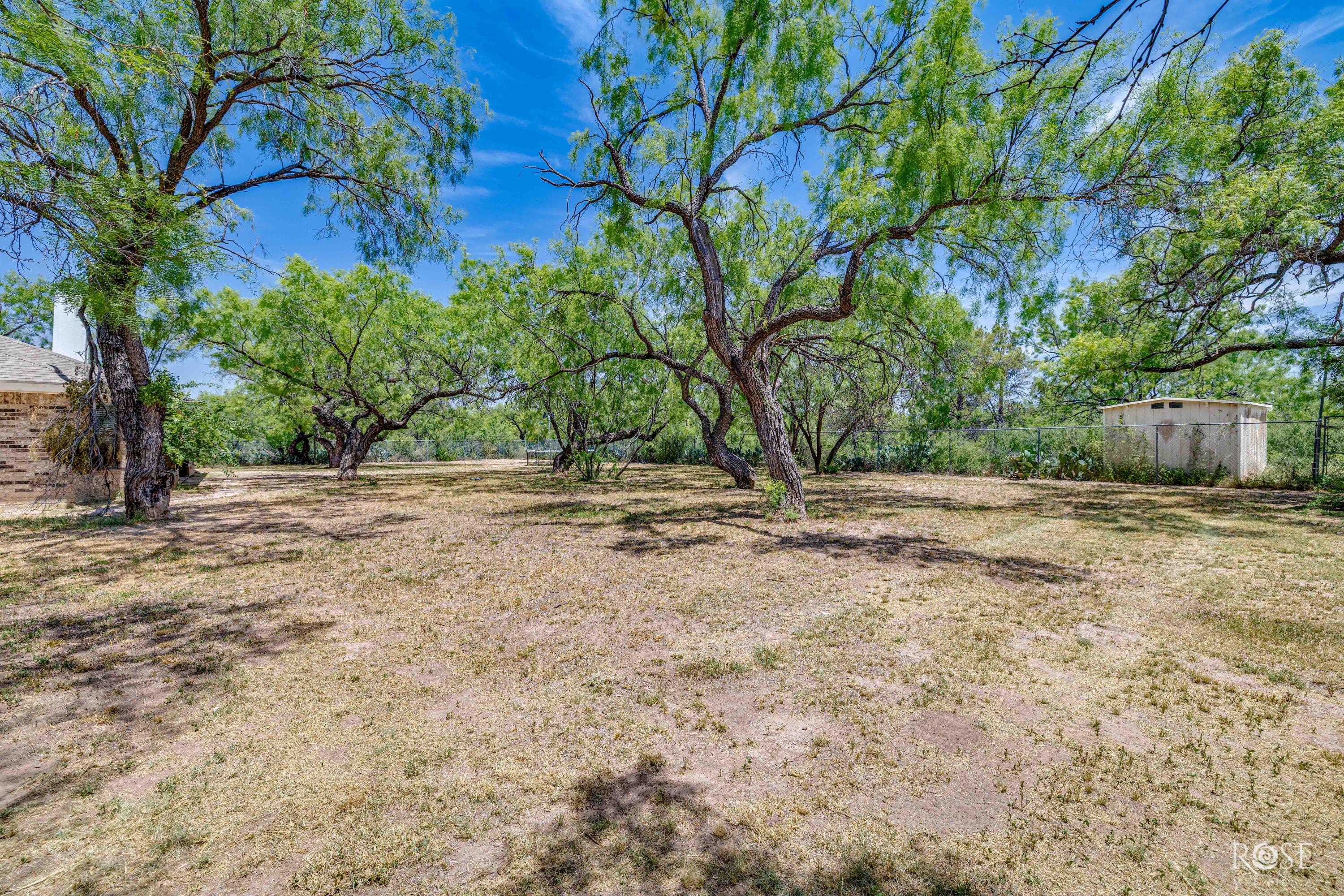 15977 Fitzgerald Drive Property Photo 31