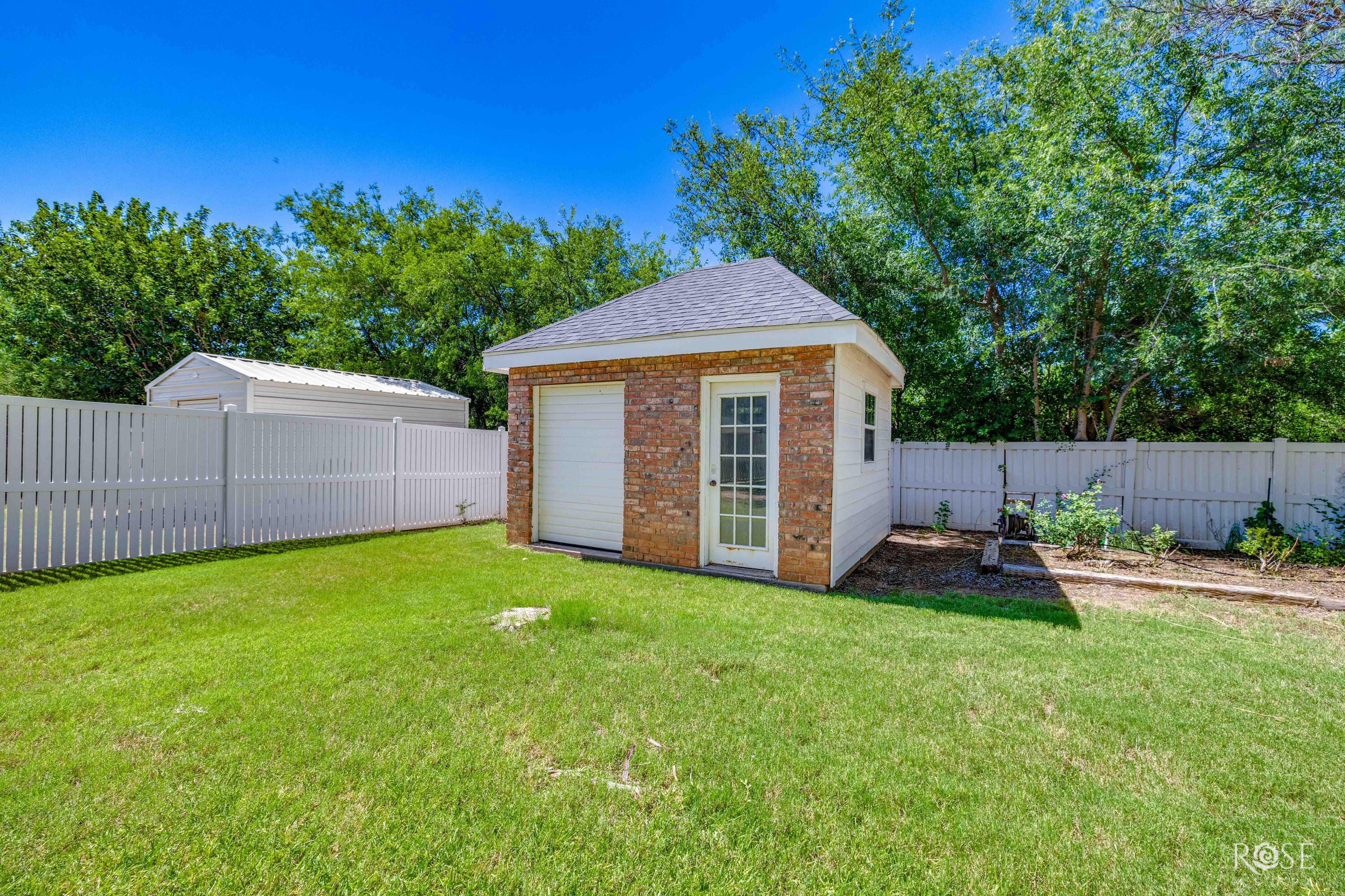 1338 Gleneagles Drive Property Photo 57