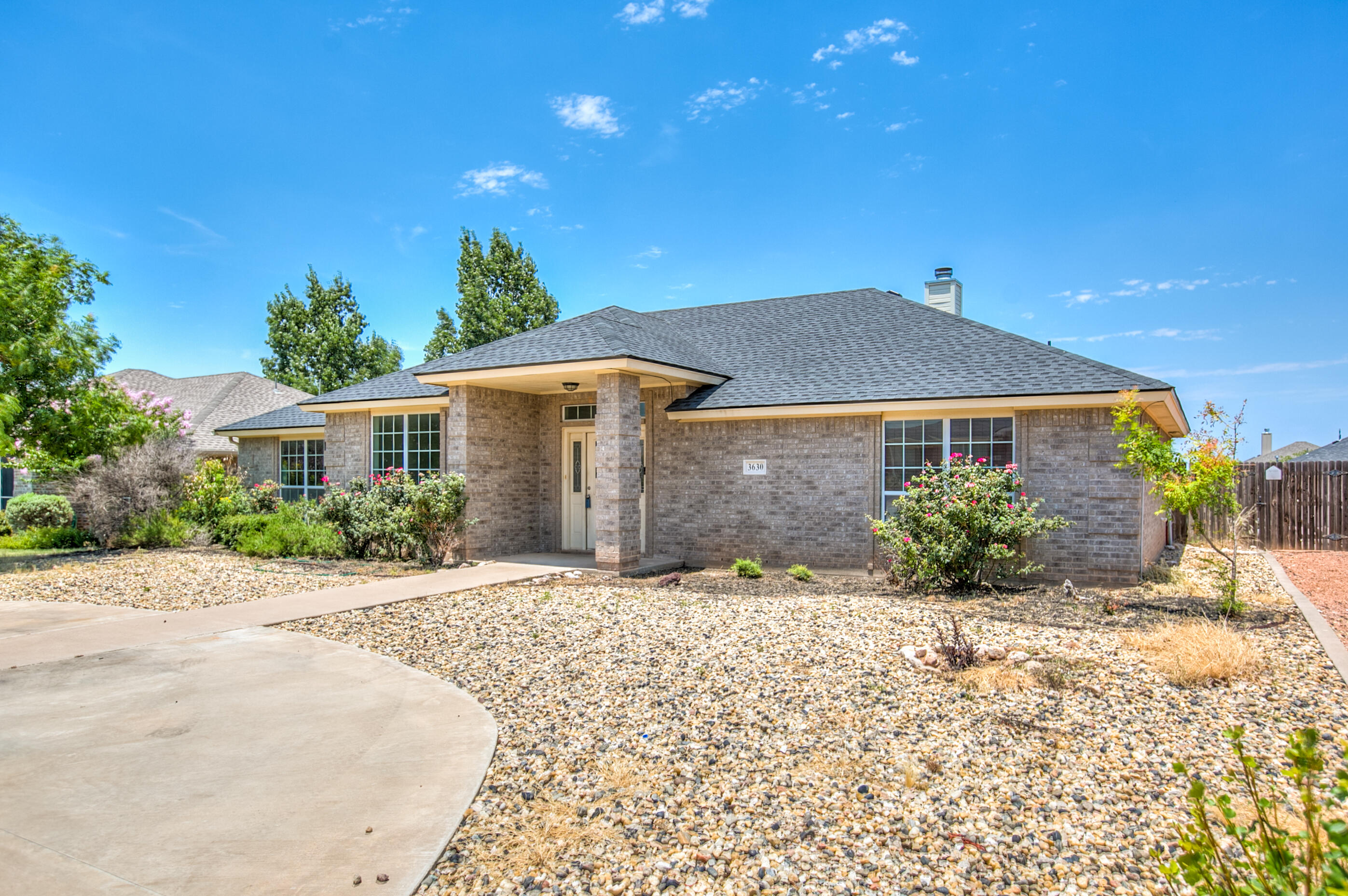 3630 Shadyhill Drive Property Photo 2