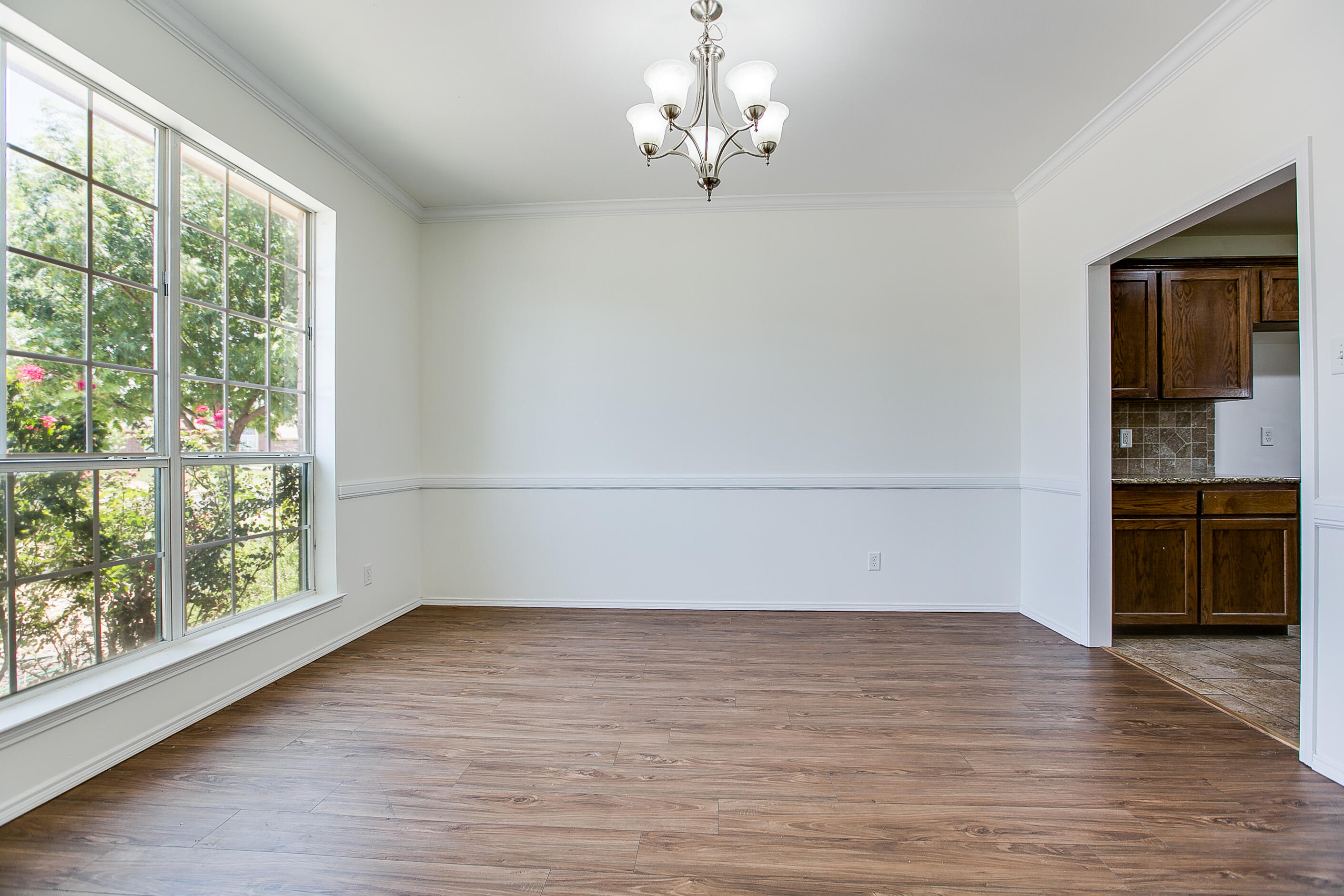 3630 Shadyhill Drive Property Photo 15