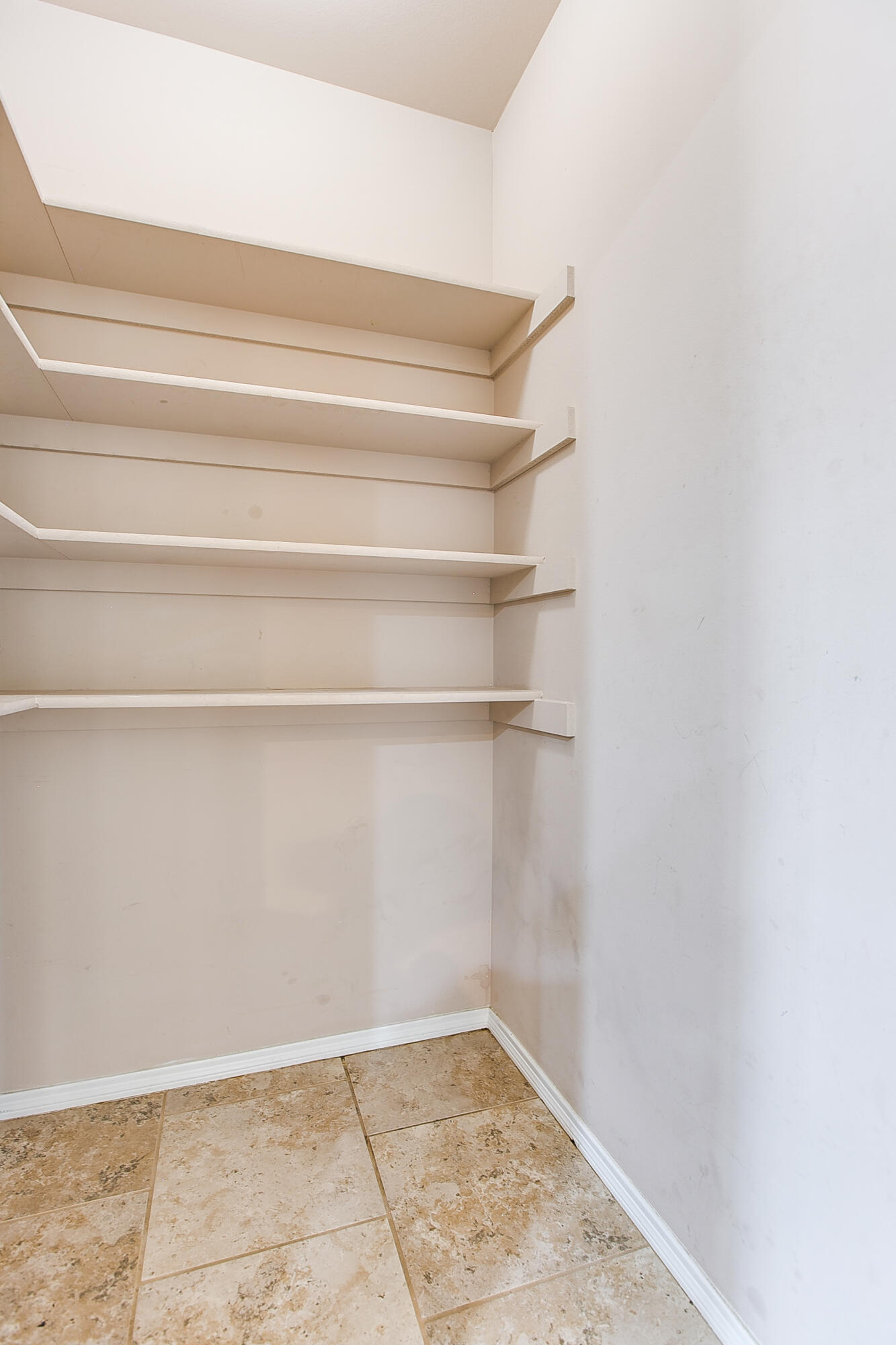 3630 Shadyhill Drive Property Photo 16