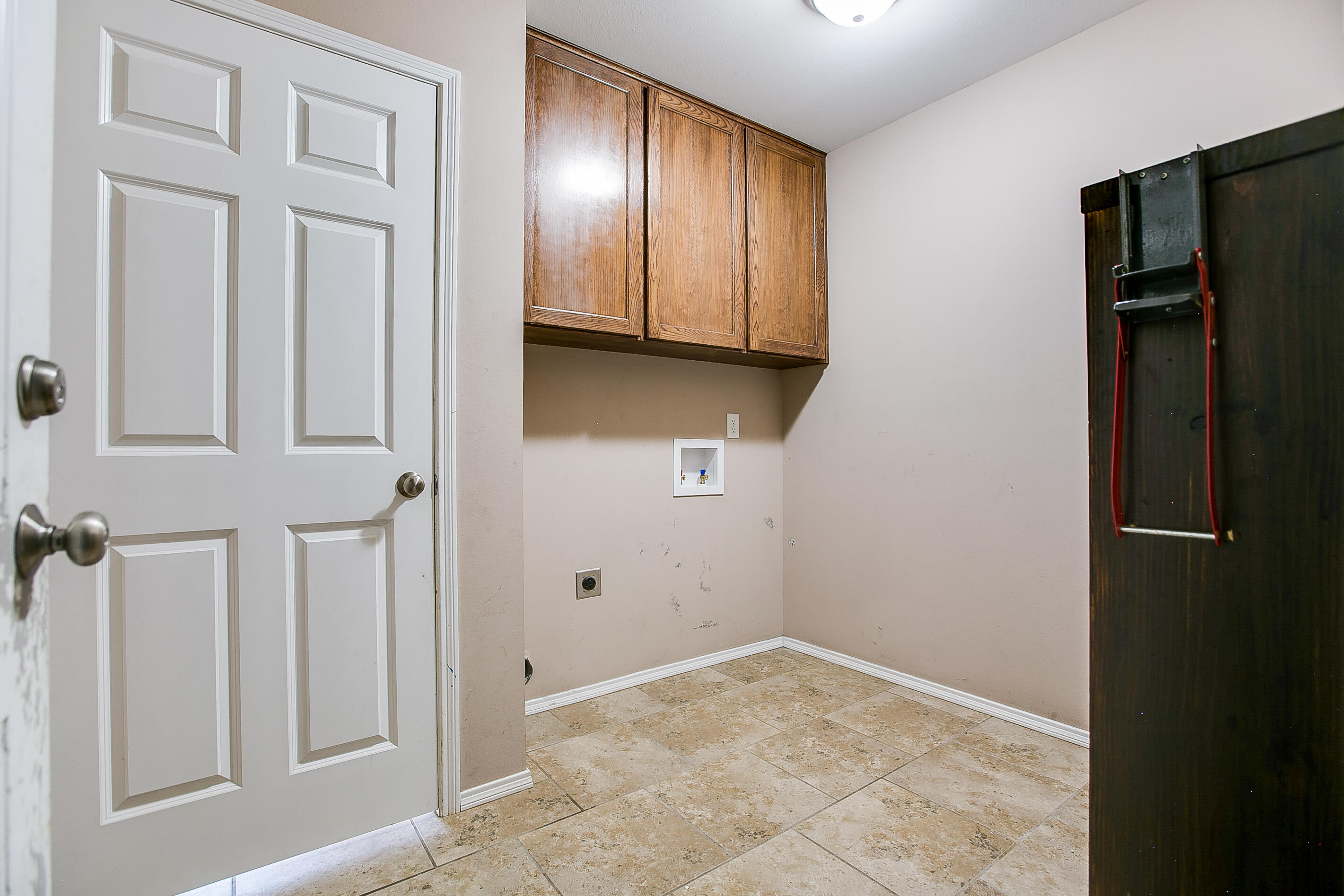 3630 Shadyhill Drive Property Photo 27