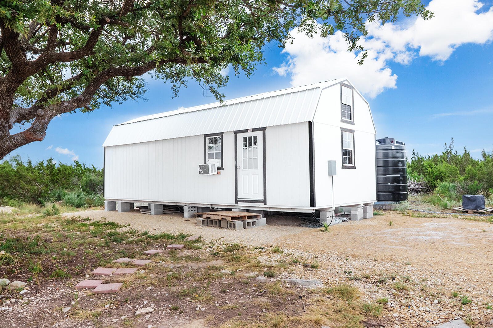 355 Bison Road Property Photo 1