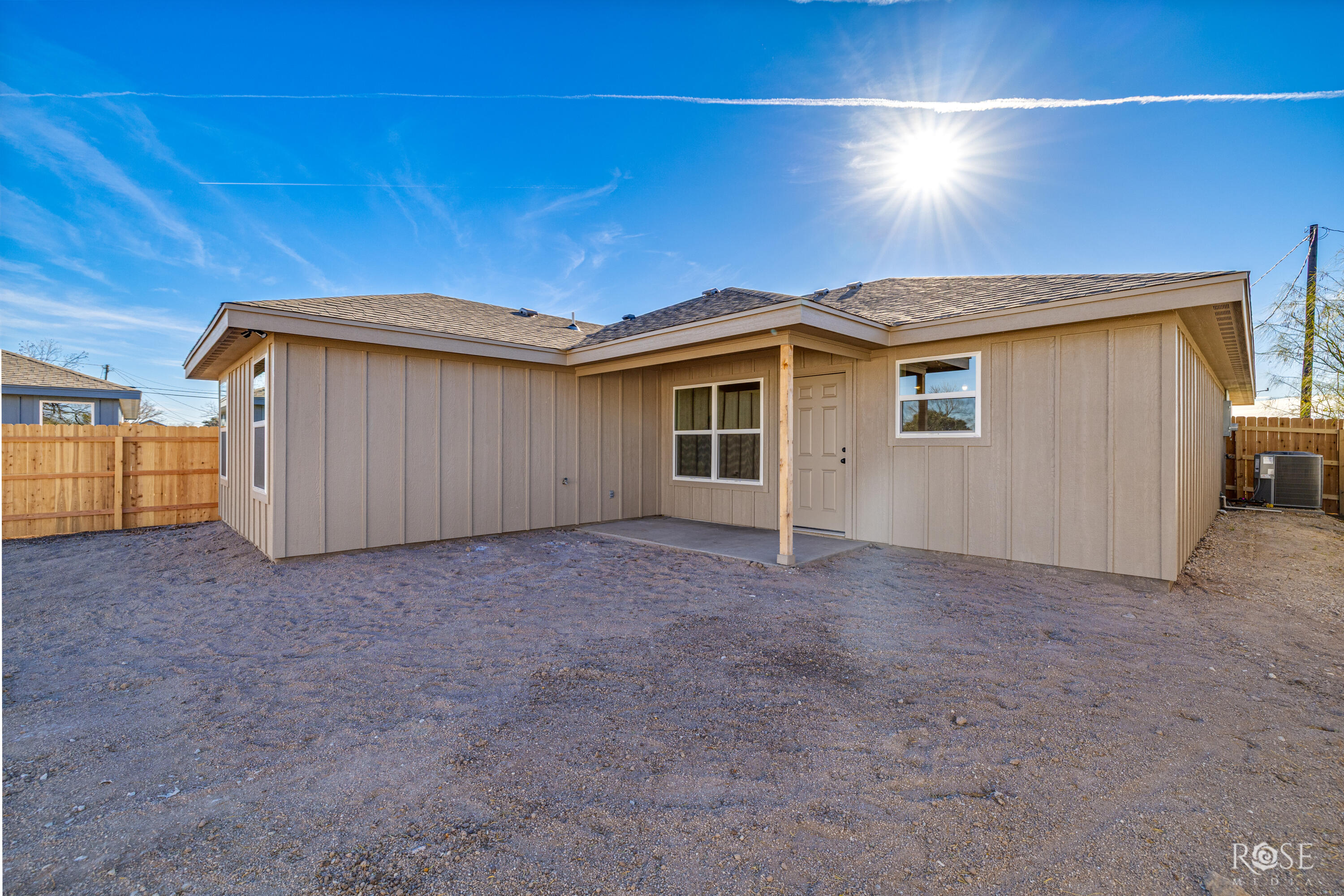 1608 N Oakes Street Property Photo 26