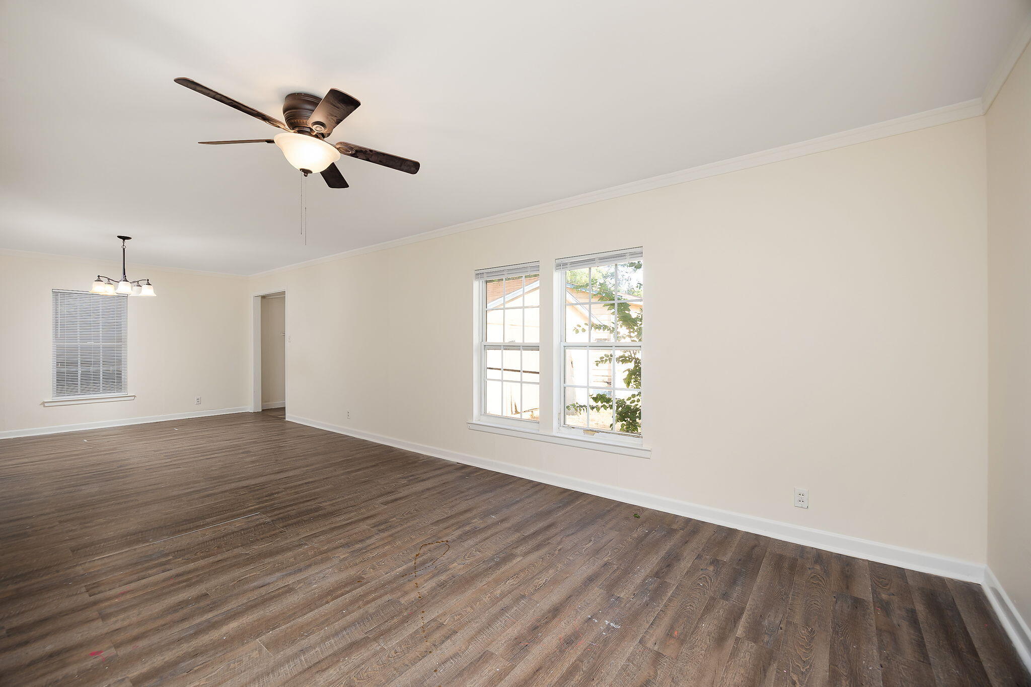 615 Era Street Property Photo 6