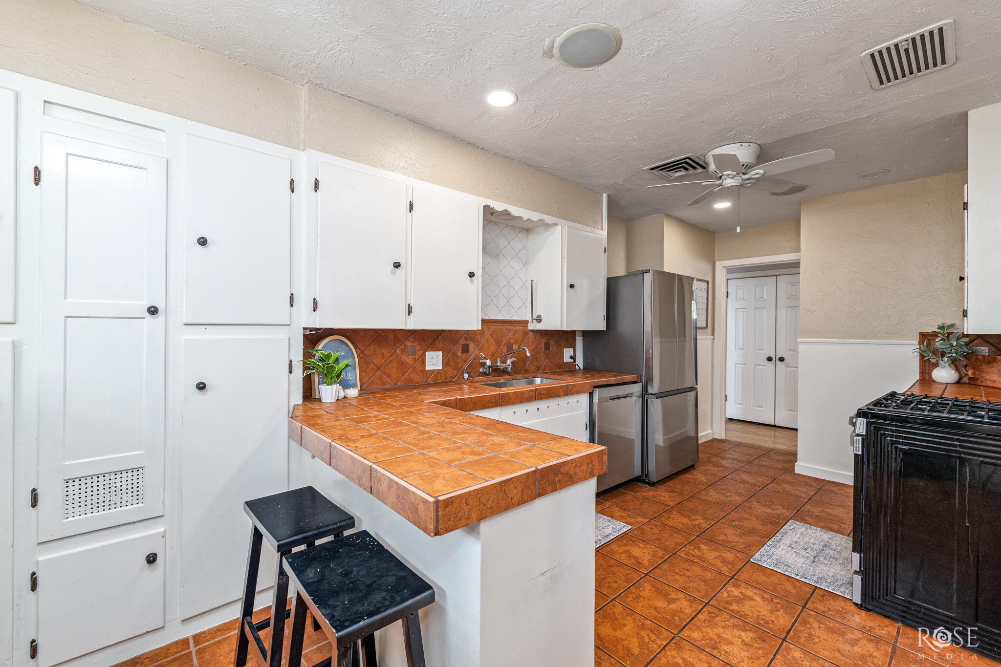 906 N Adams Street Property Photo 13