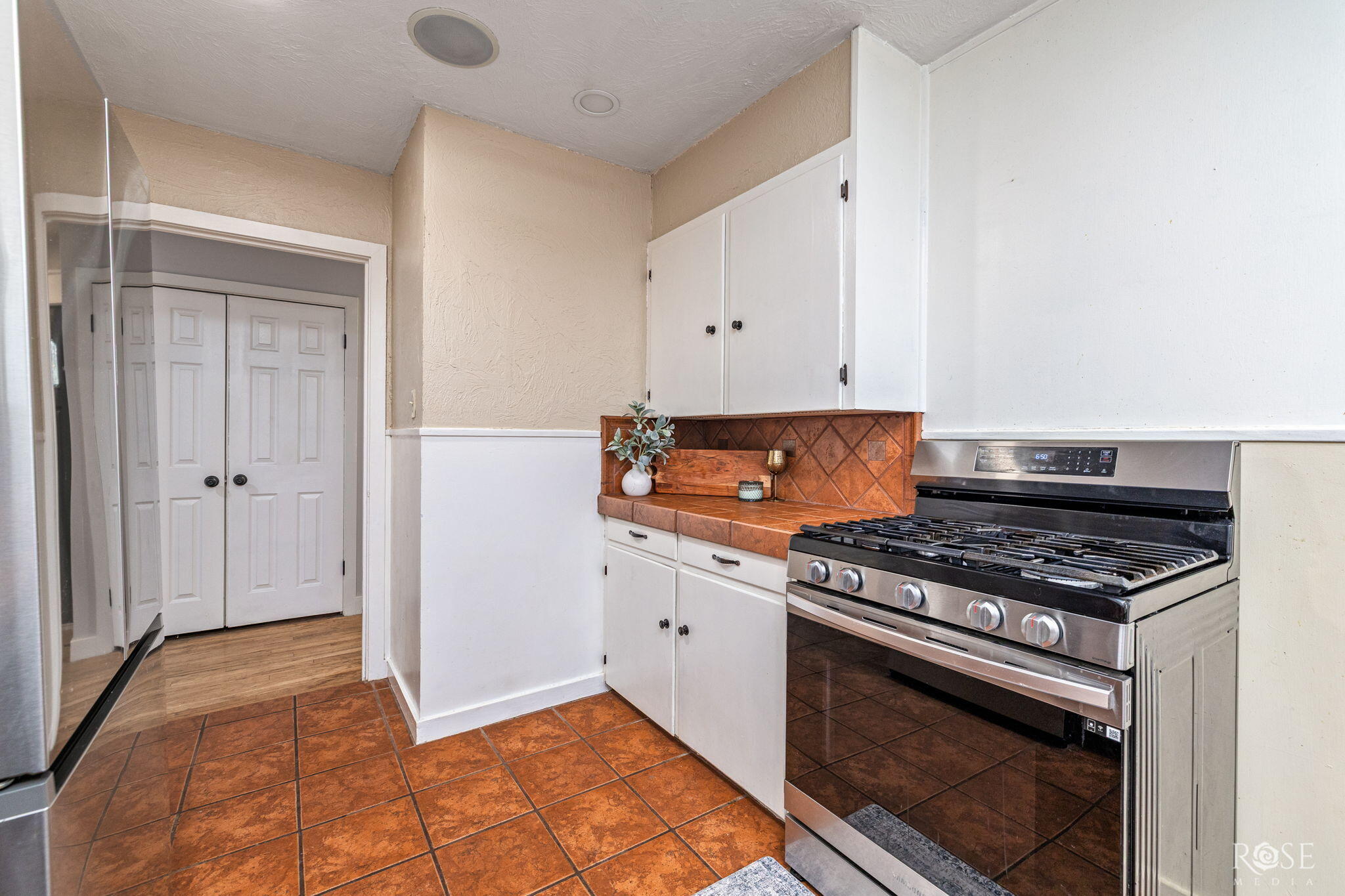 906 N Adams Street Property Photo 14