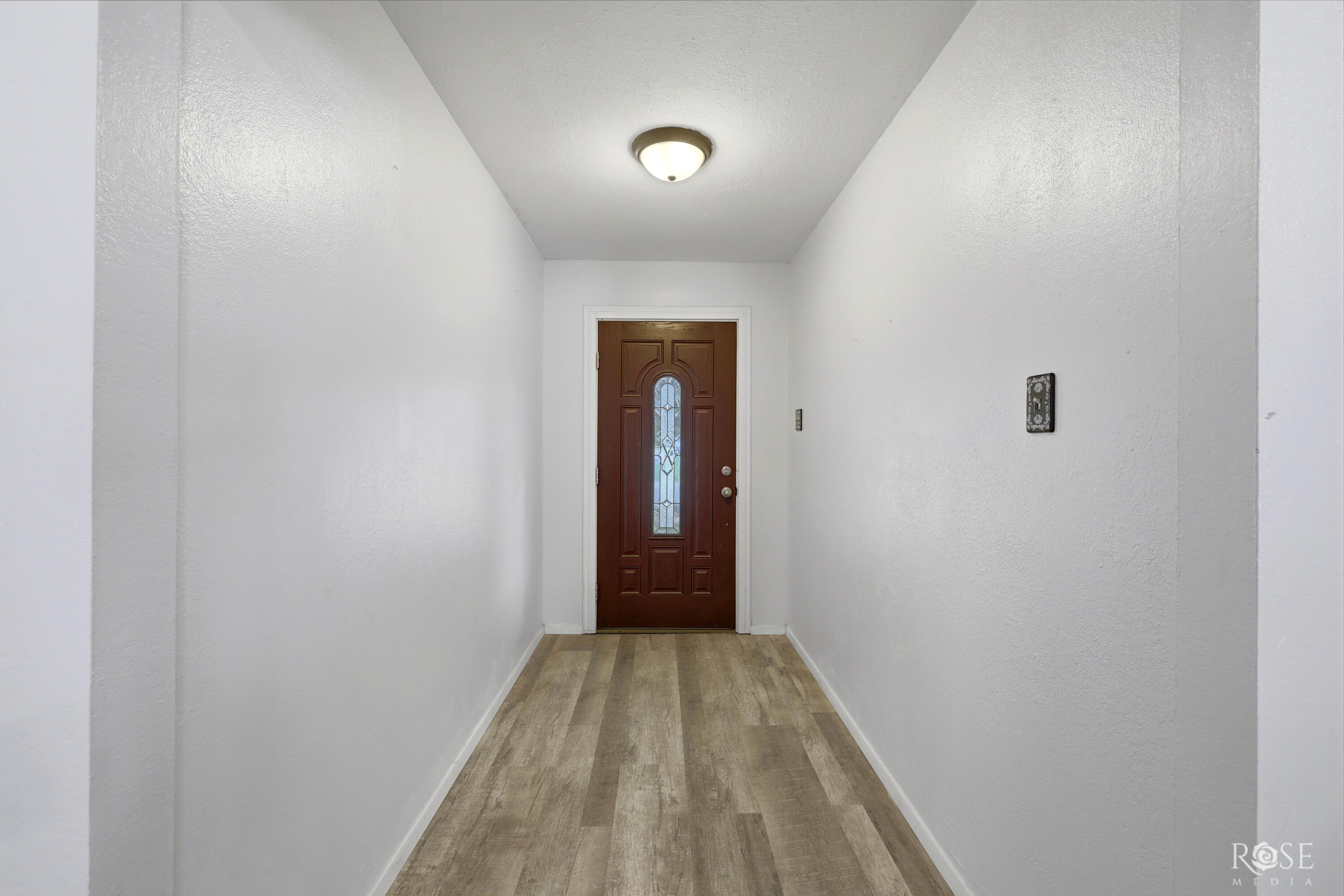 3802 Driftwood Drive Property Photo 6