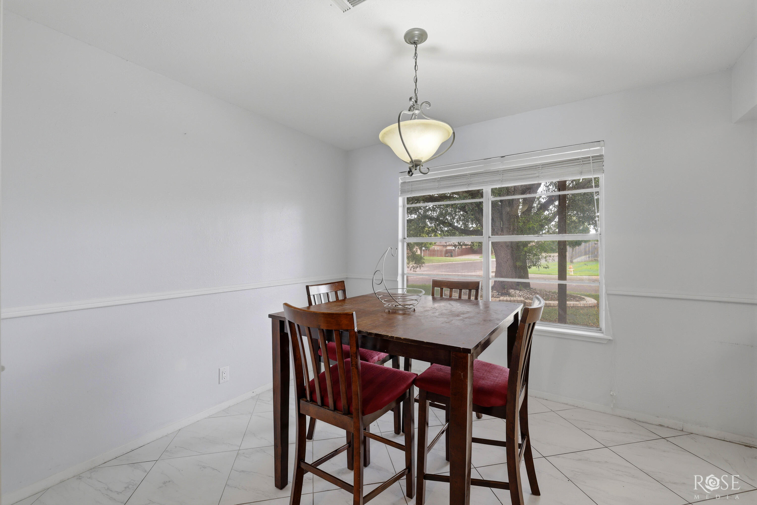 3802 Driftwood Drive Property Photo 10