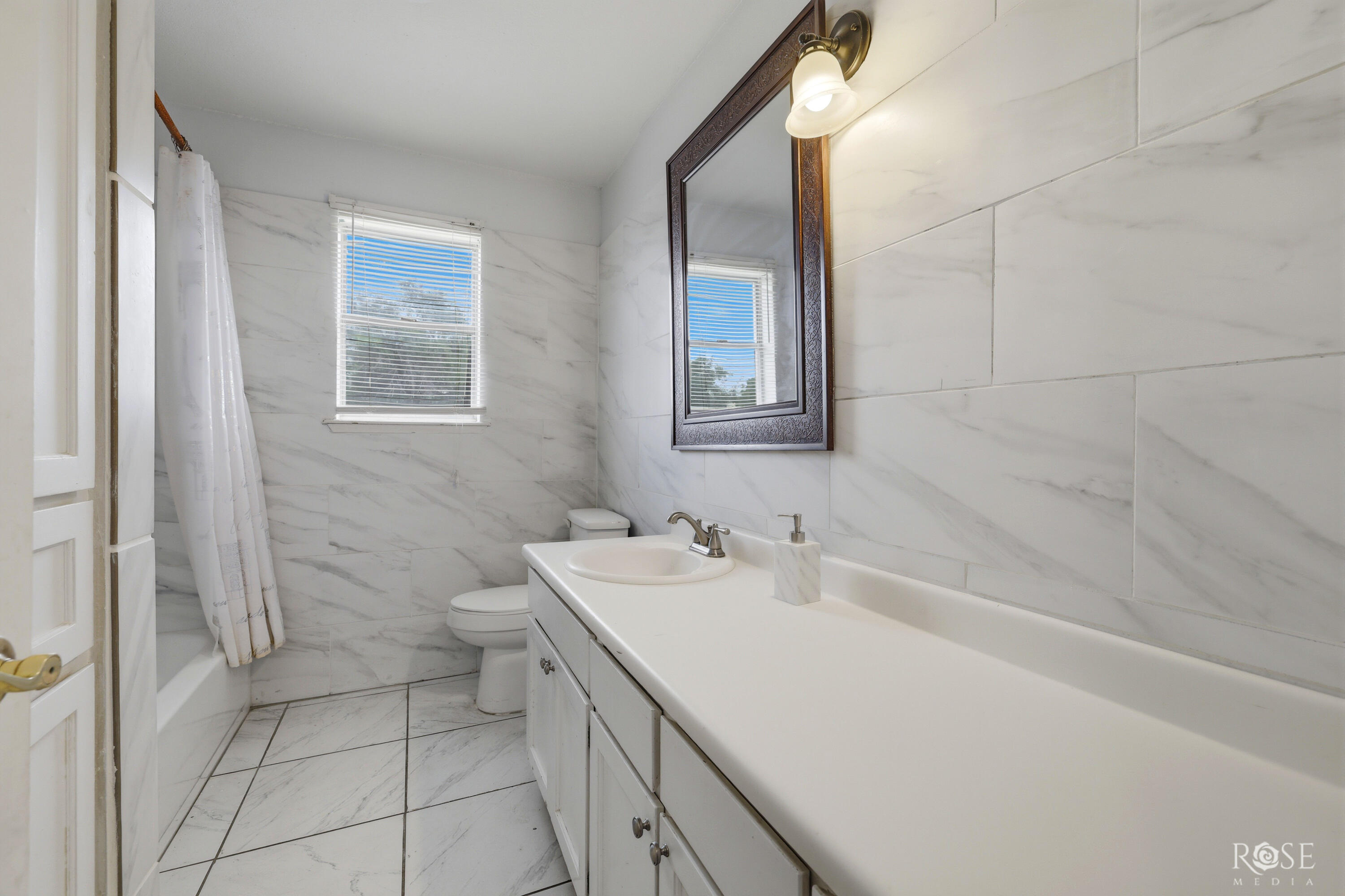 3802 Driftwood Drive Property Photo 22