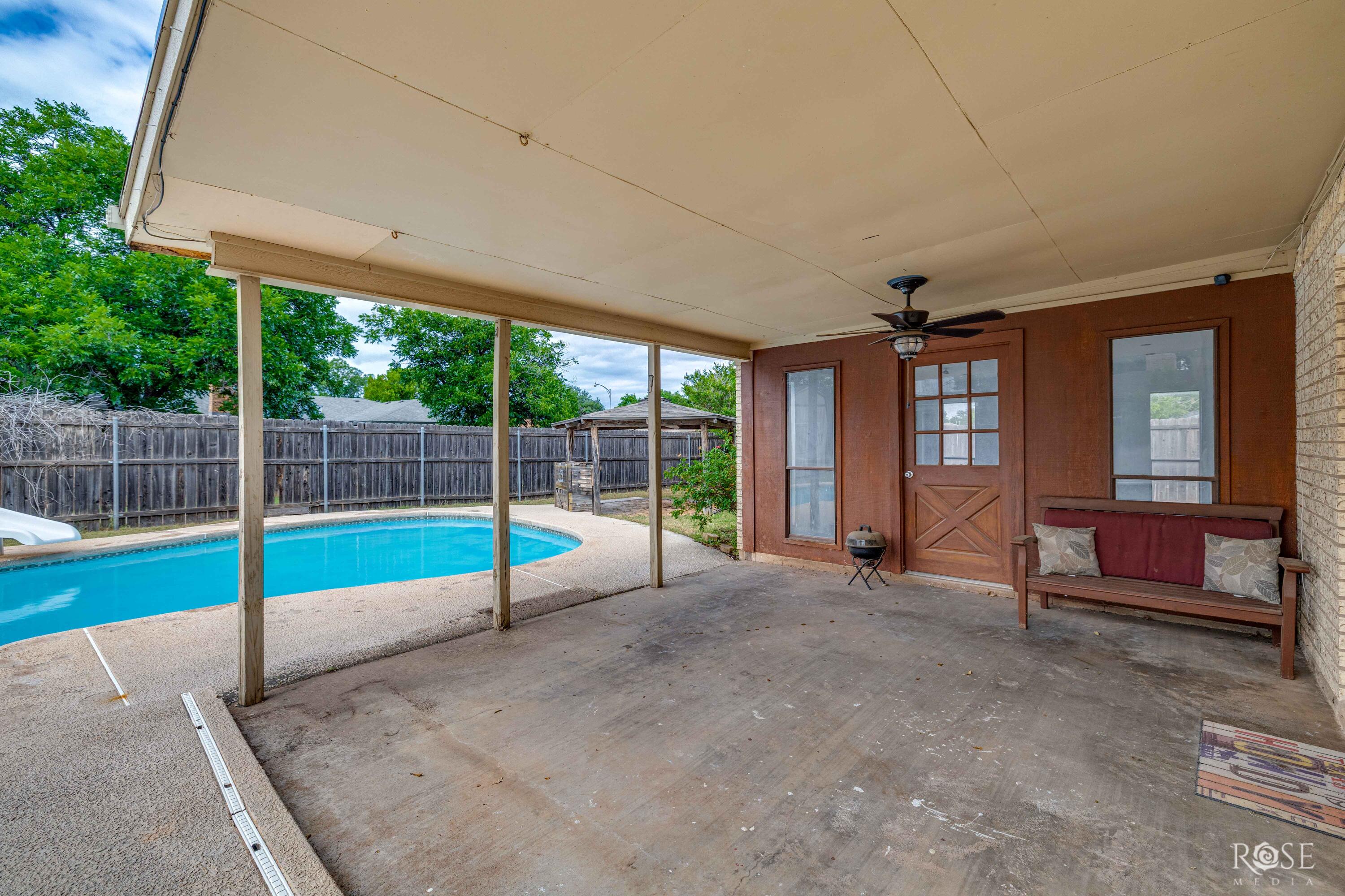 3802 Driftwood Drive Property Photo 25