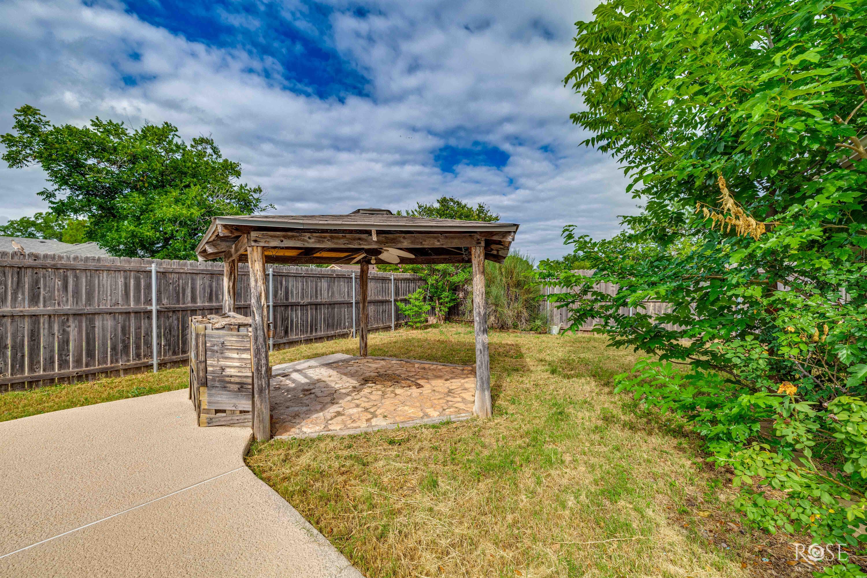 3802 Driftwood Drive Property Photo 31