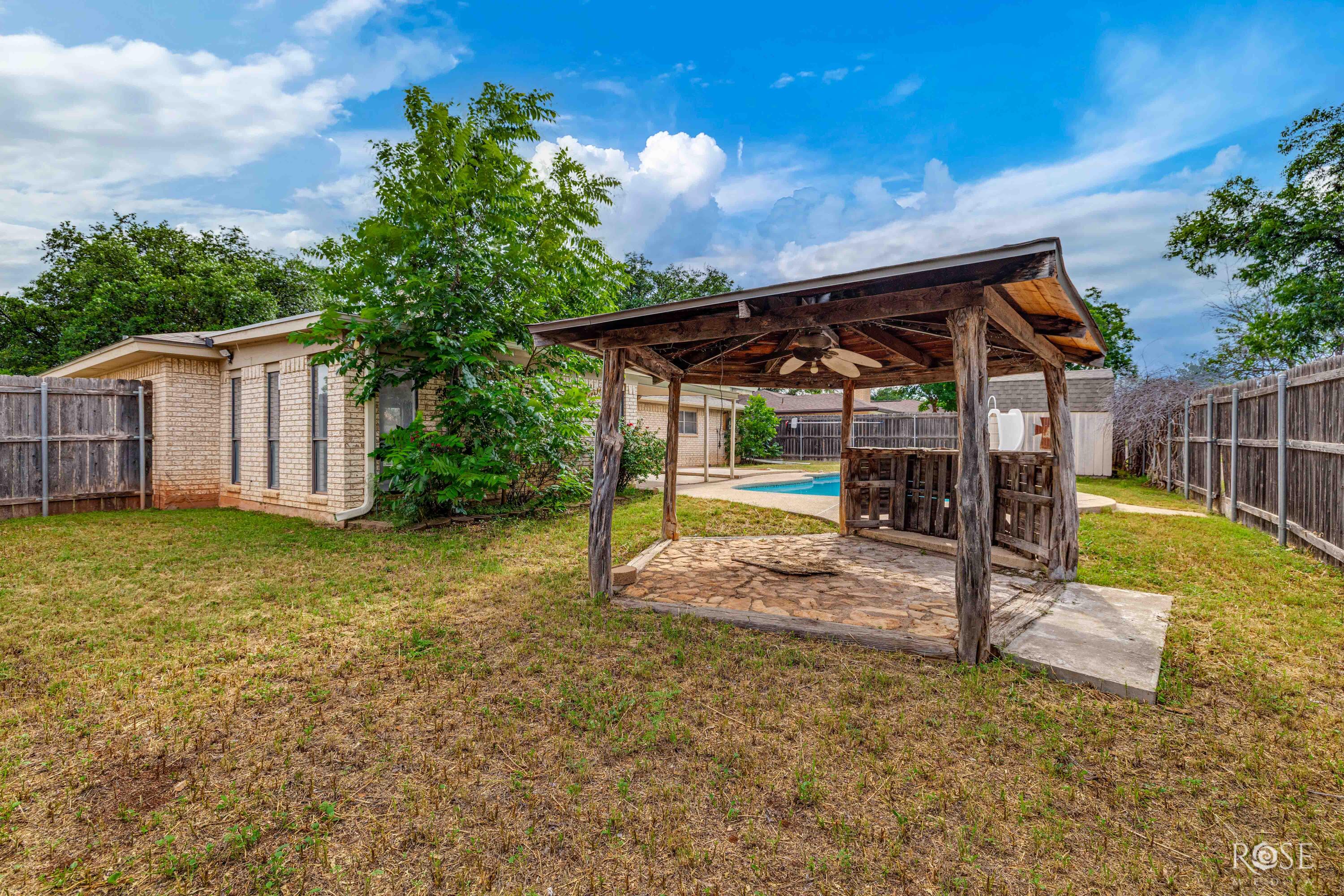3802 Driftwood Drive Property Photo 32