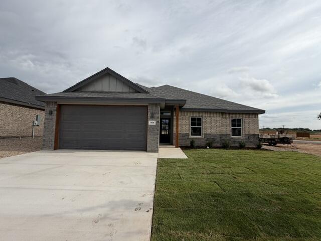 3008 Cedarhill Drive Property Photo 2