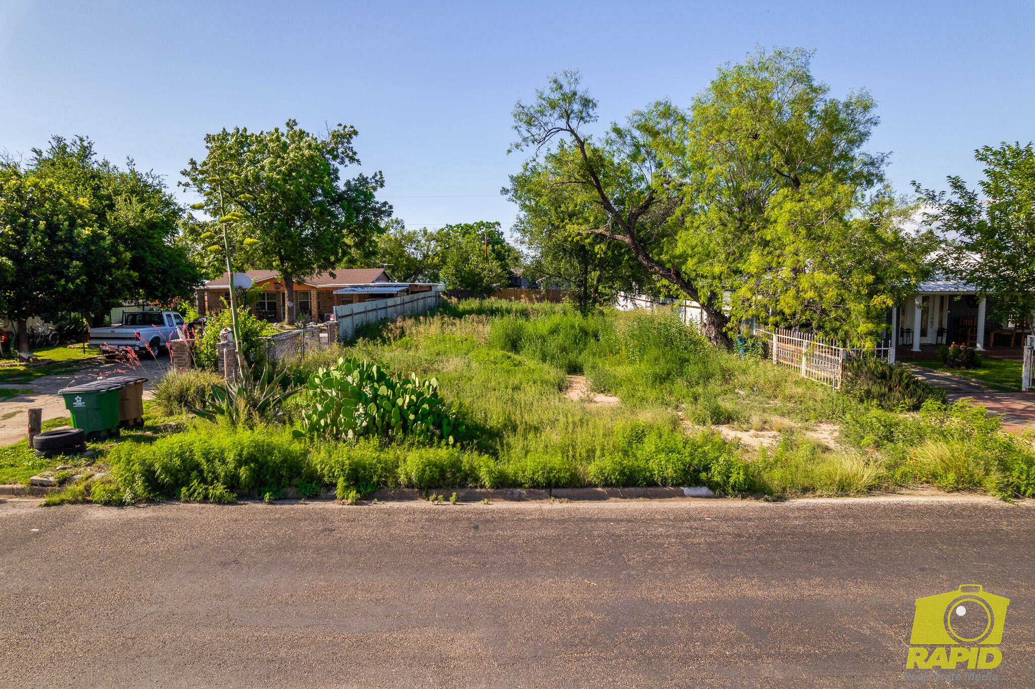 722 E 17th Street Property Photo 4