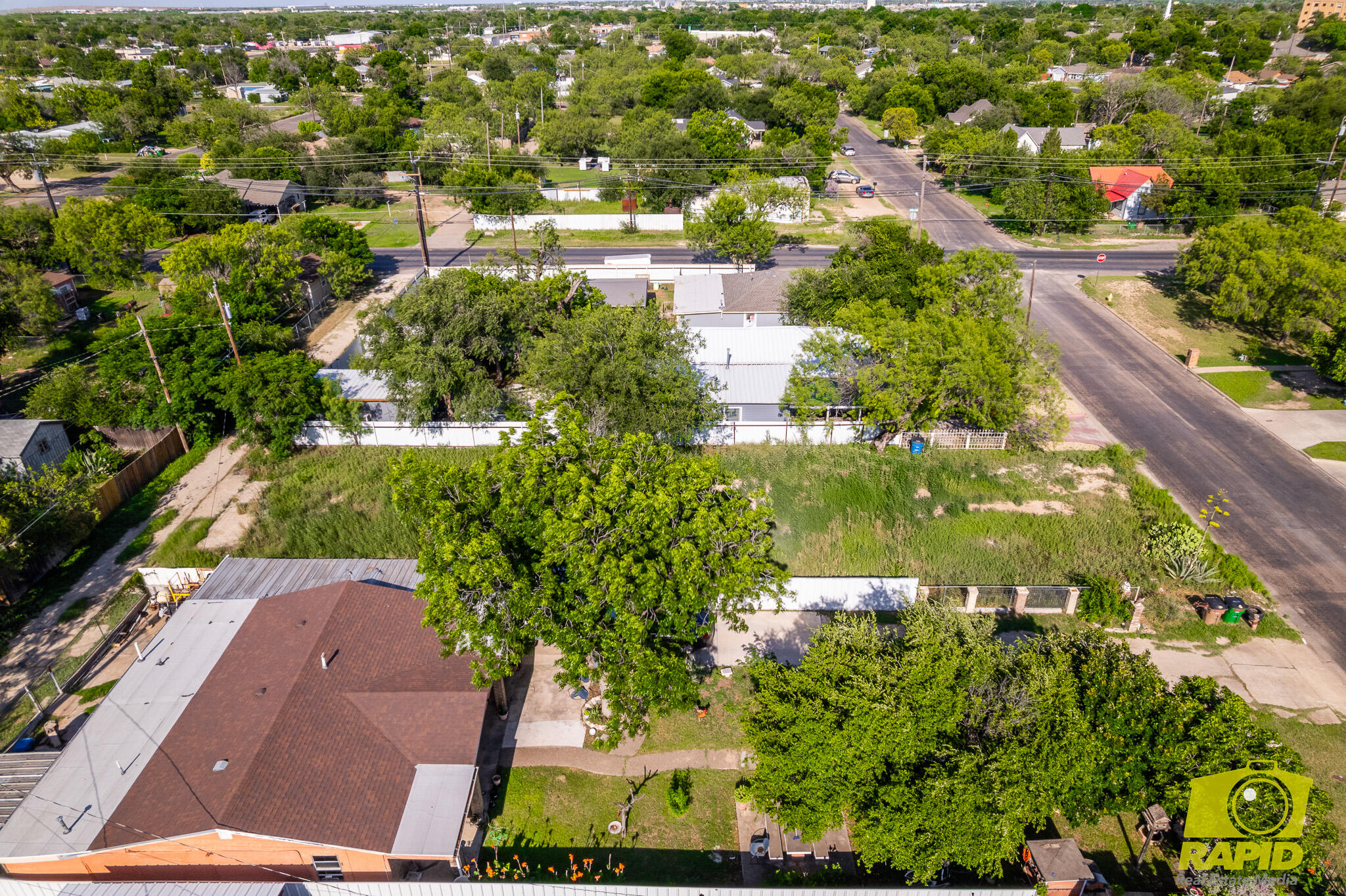 722 E 17th Street Property Photo 15