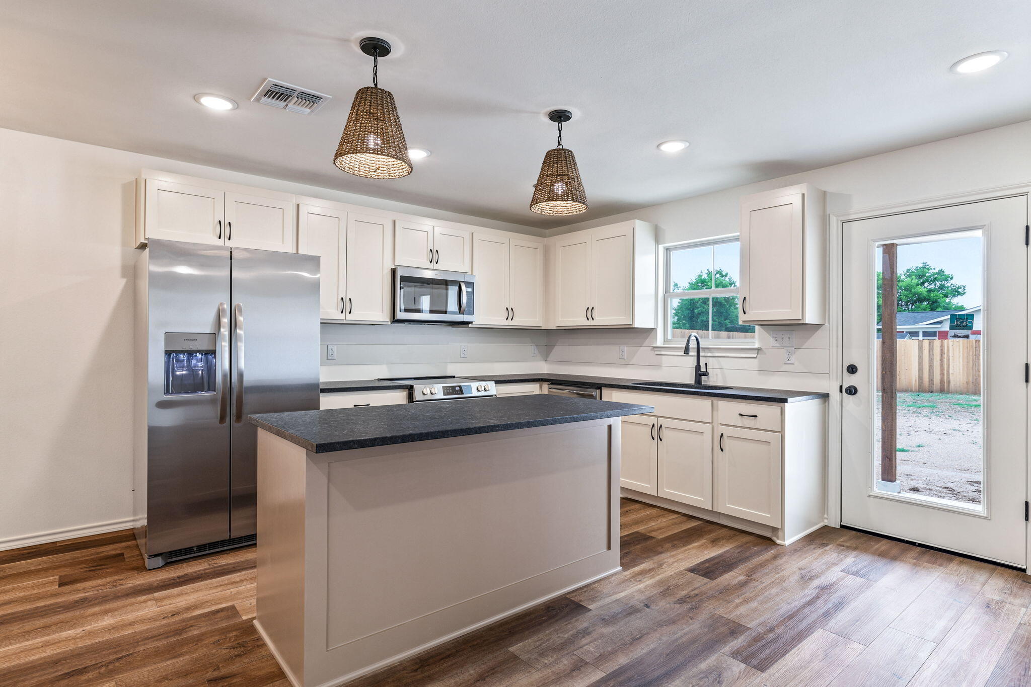 3611 Grape Creek Road Property Photo 8