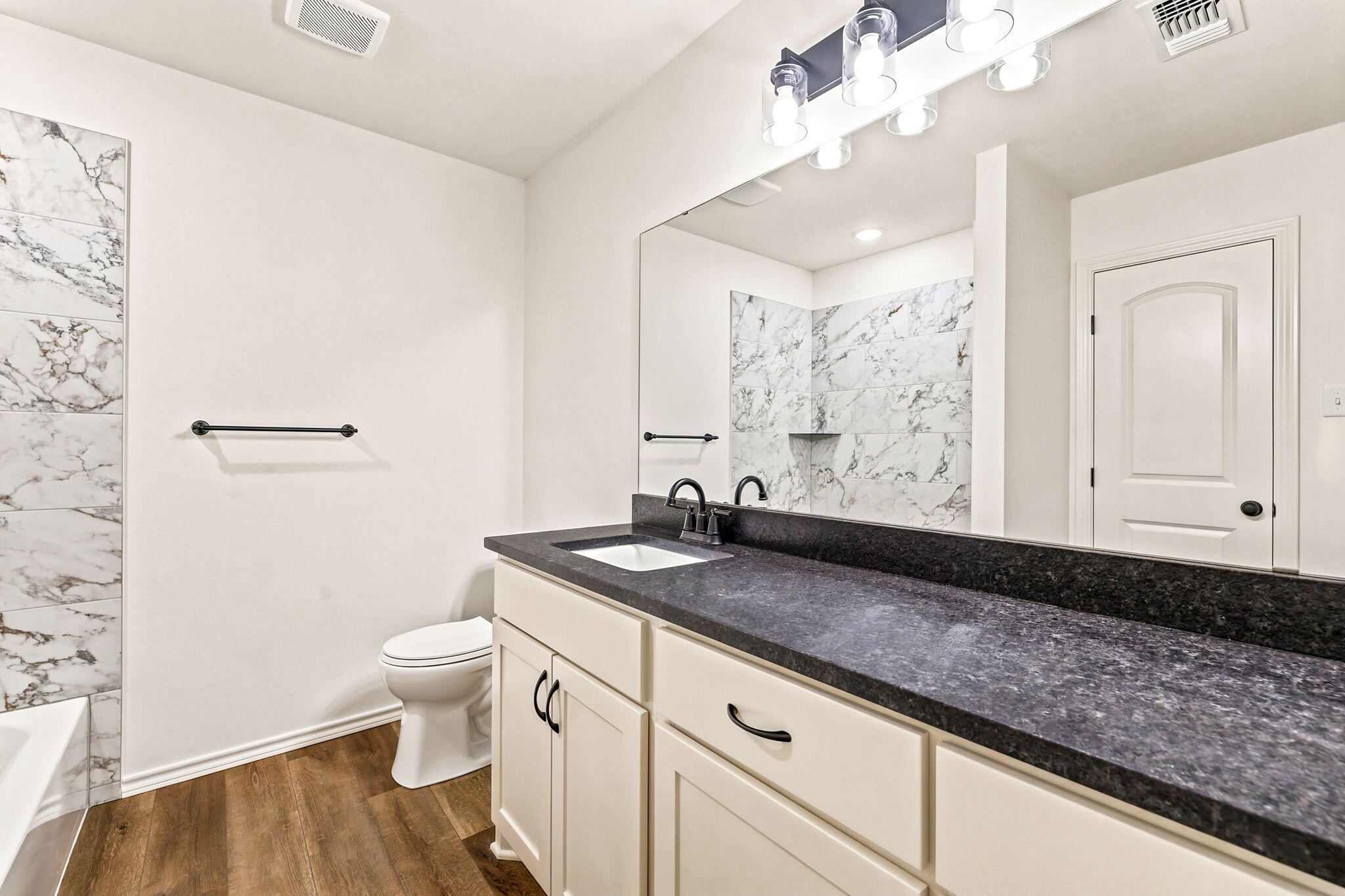 3611 Grape Creek Road Property Photo 14