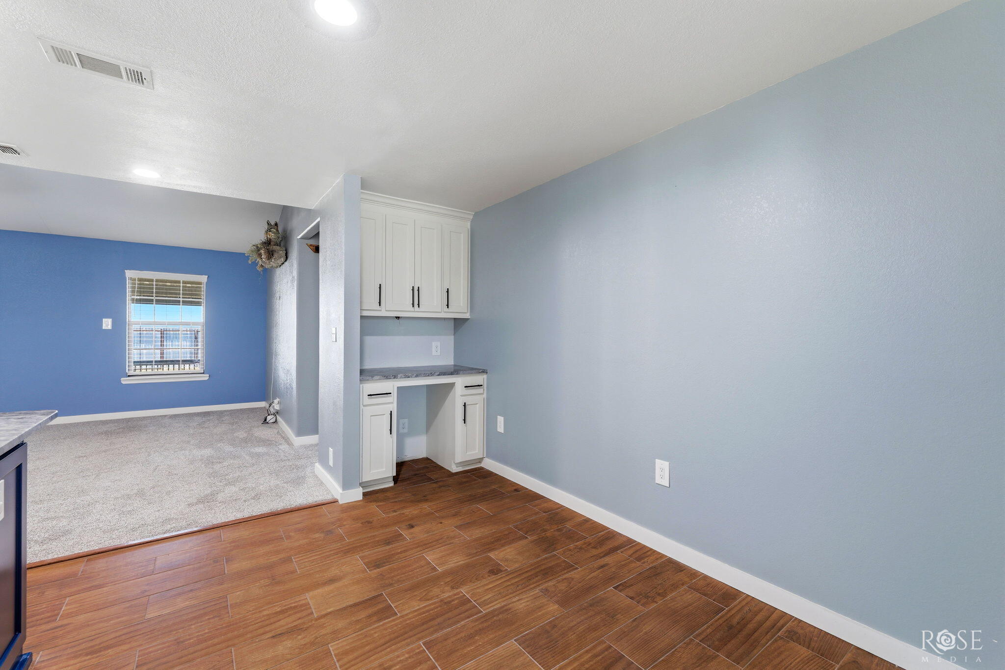 203 E 12th Street Property Photo 13